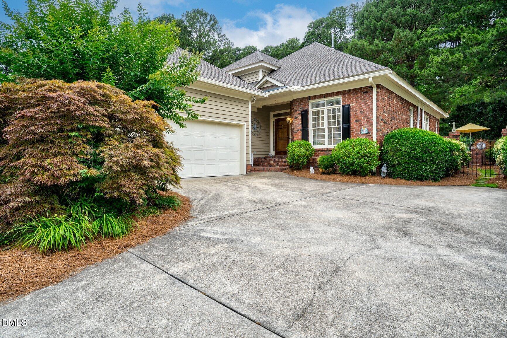 108 Cobblestone Court