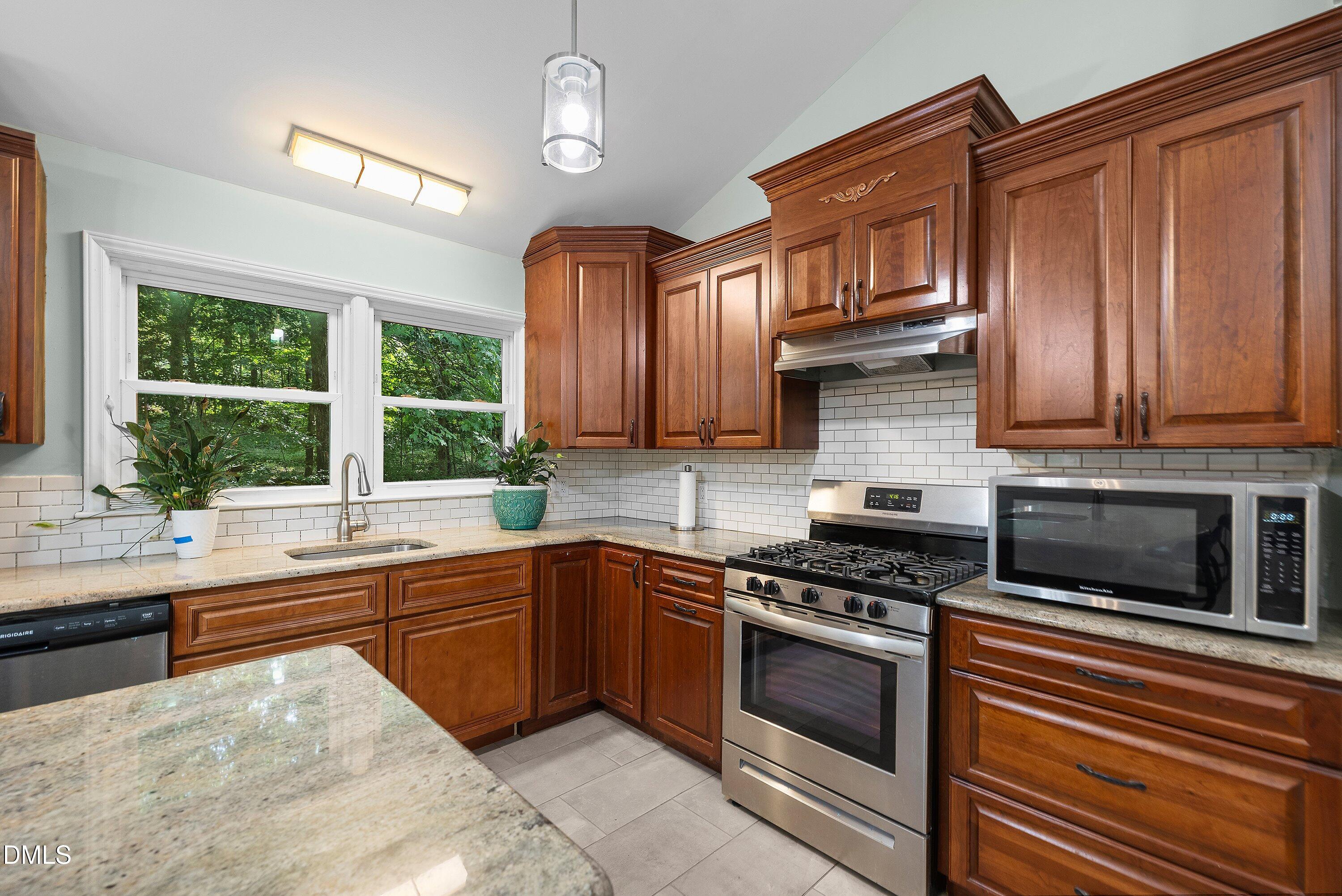 105 Lexington Road