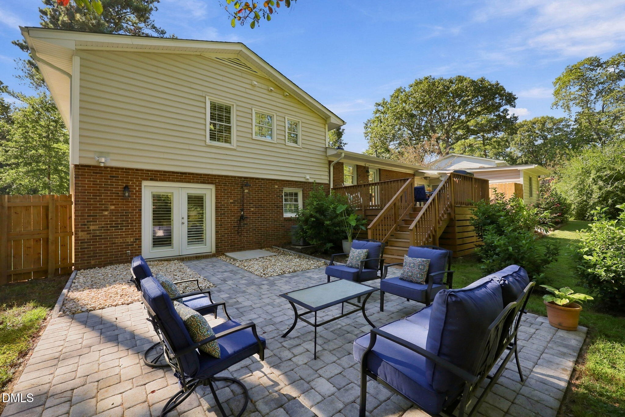 1512 Brooklyn Road