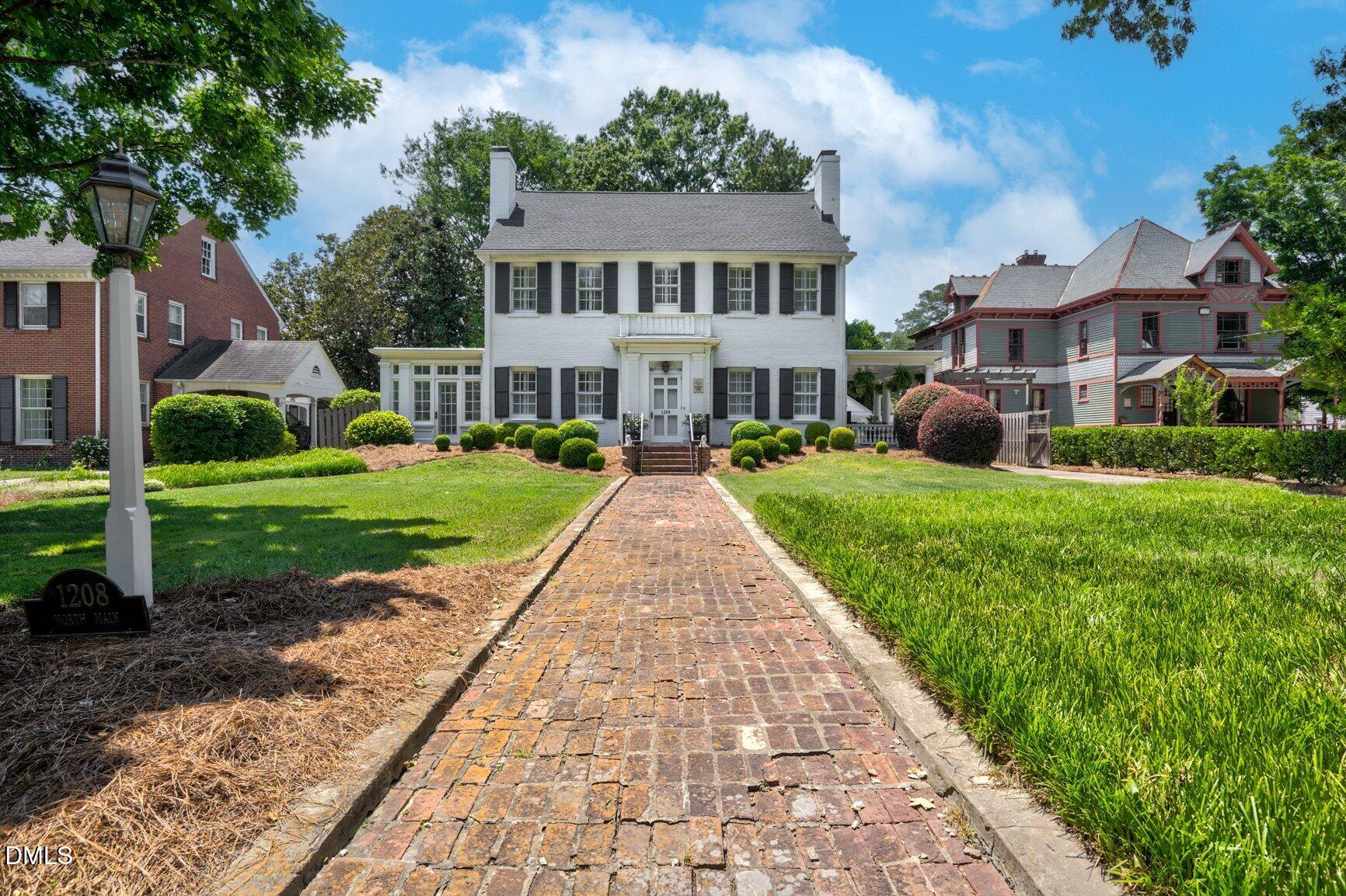 1208 N Main Street