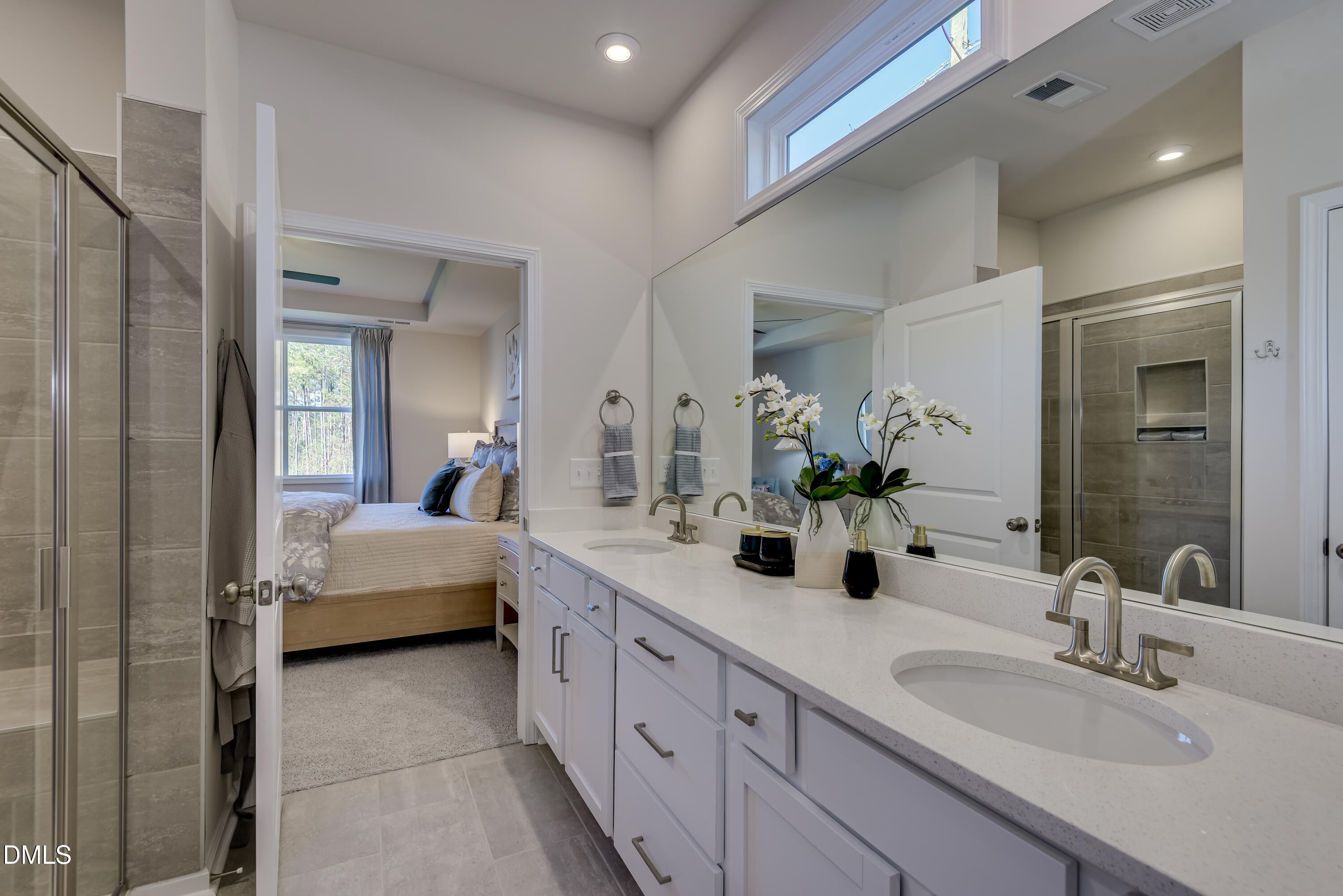 1677 Lilac Garden Lane