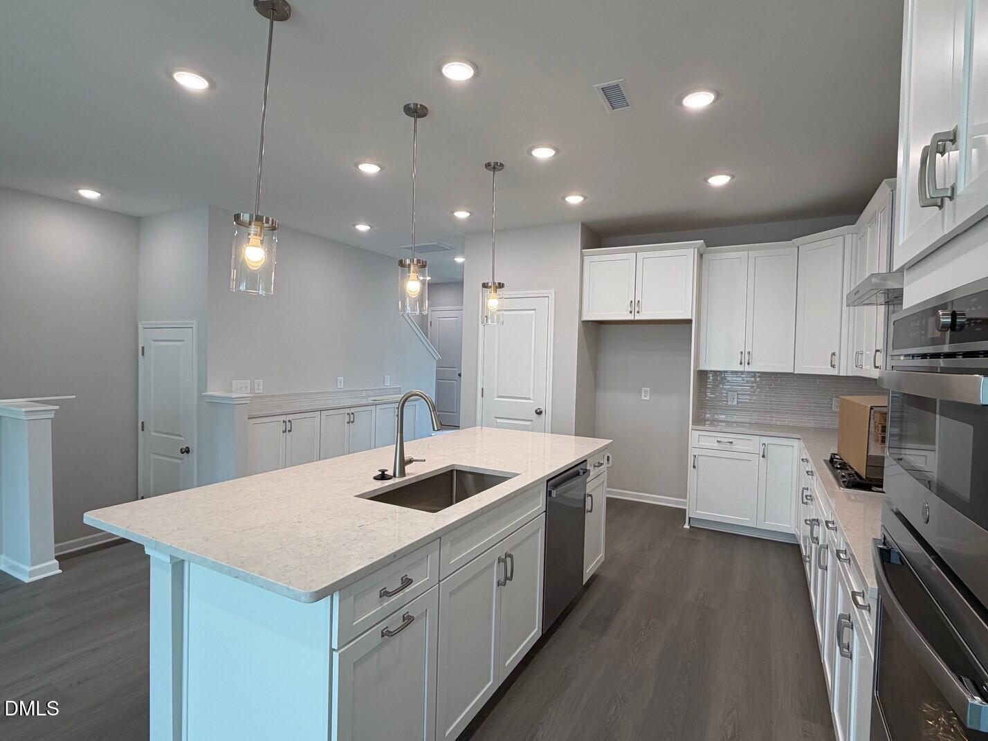 9039 Hazy Jade Way