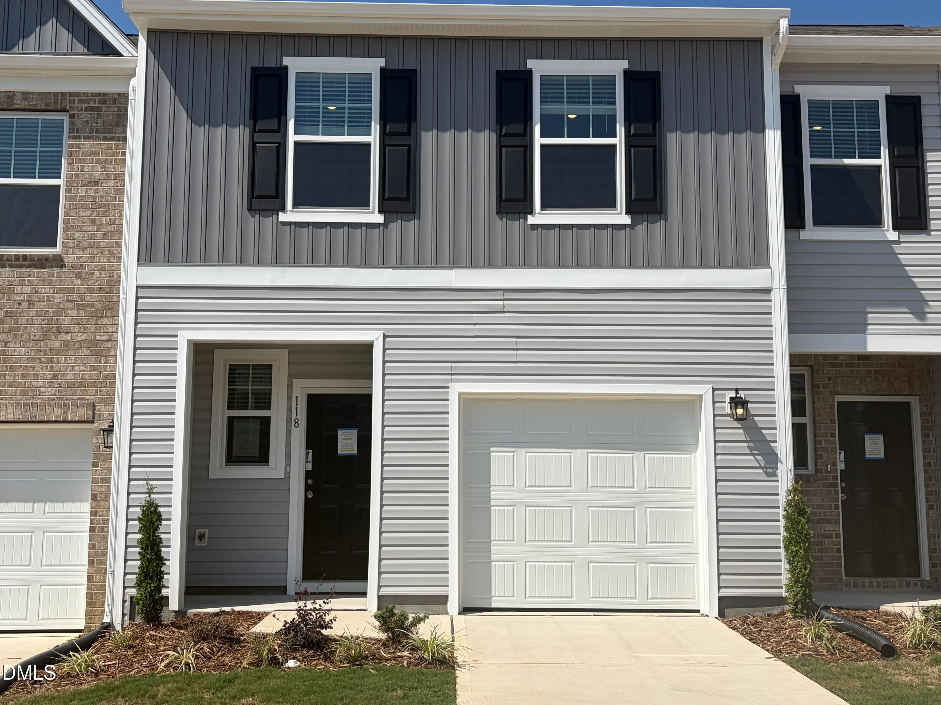 118 S Meyers Court