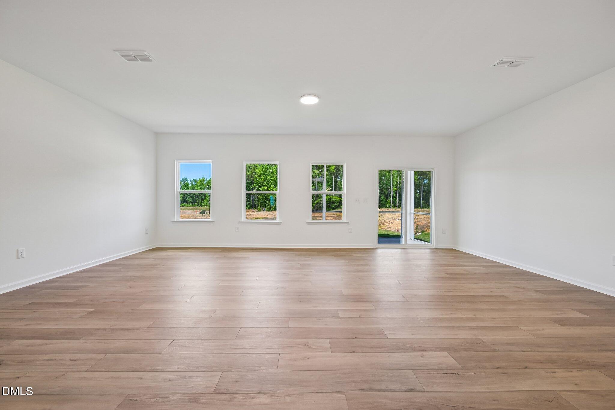 2228 Seraphic Way 386