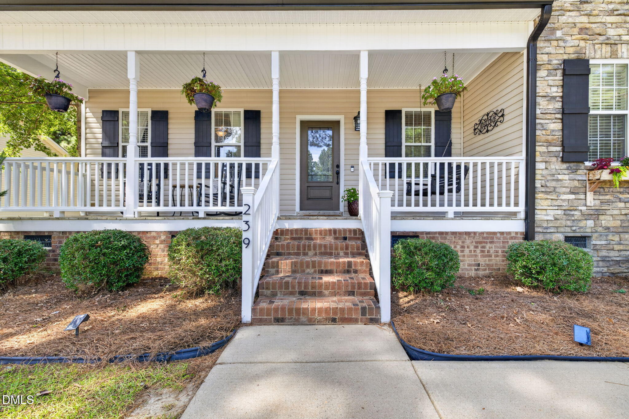 239 Tomahawk Drive