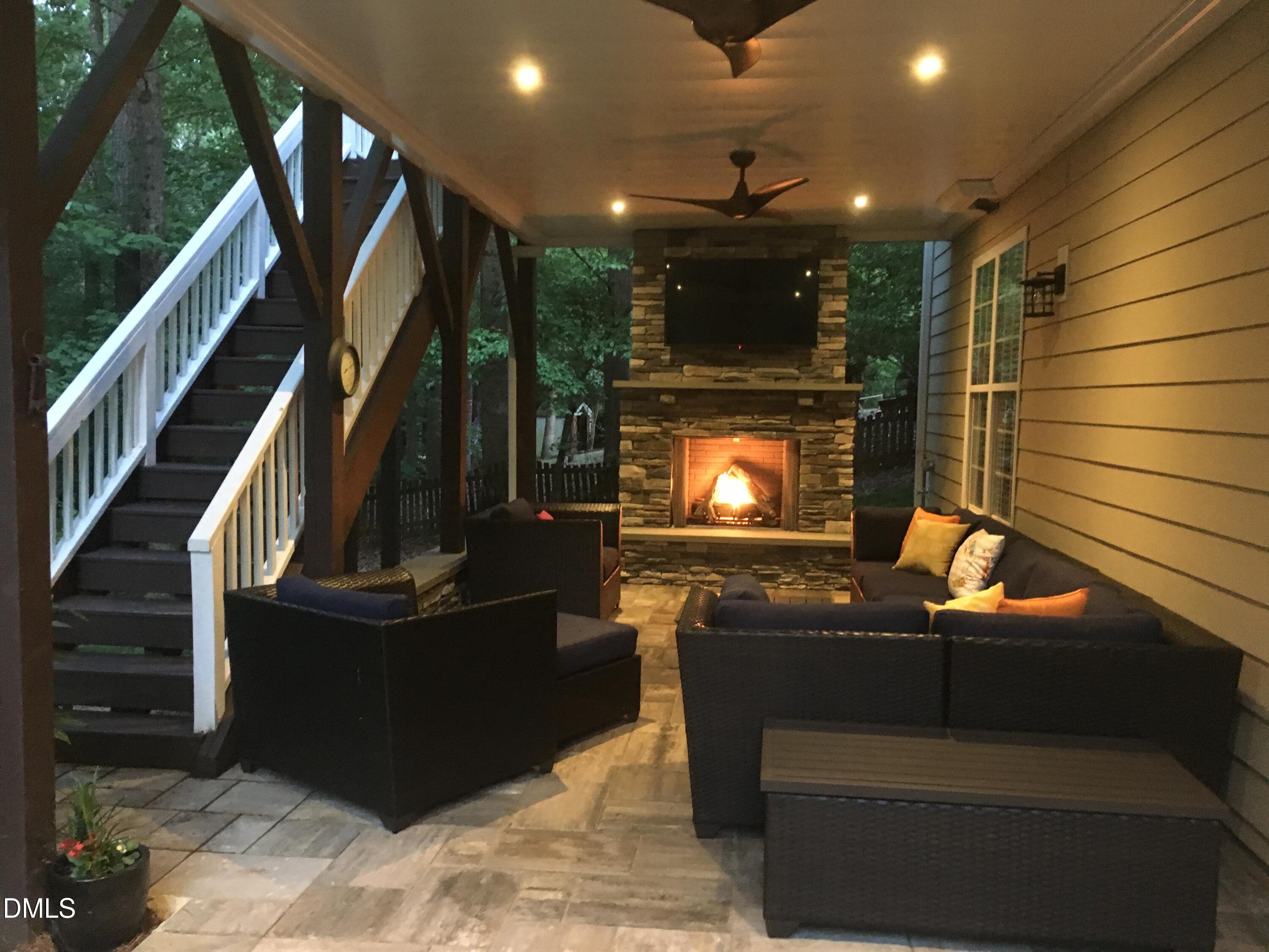 4013 Summer Brook Drive