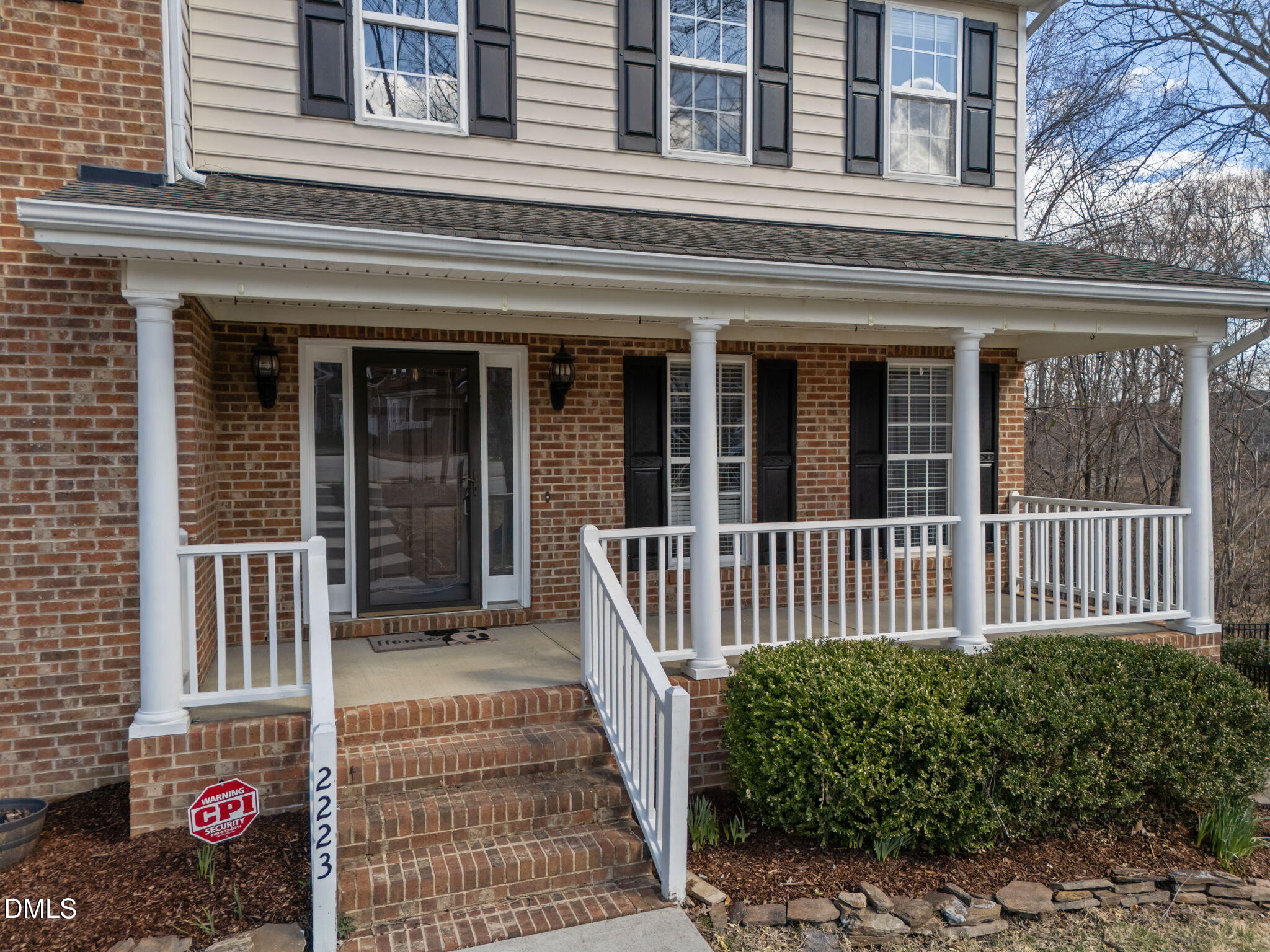 2223 Spacious Skies Street