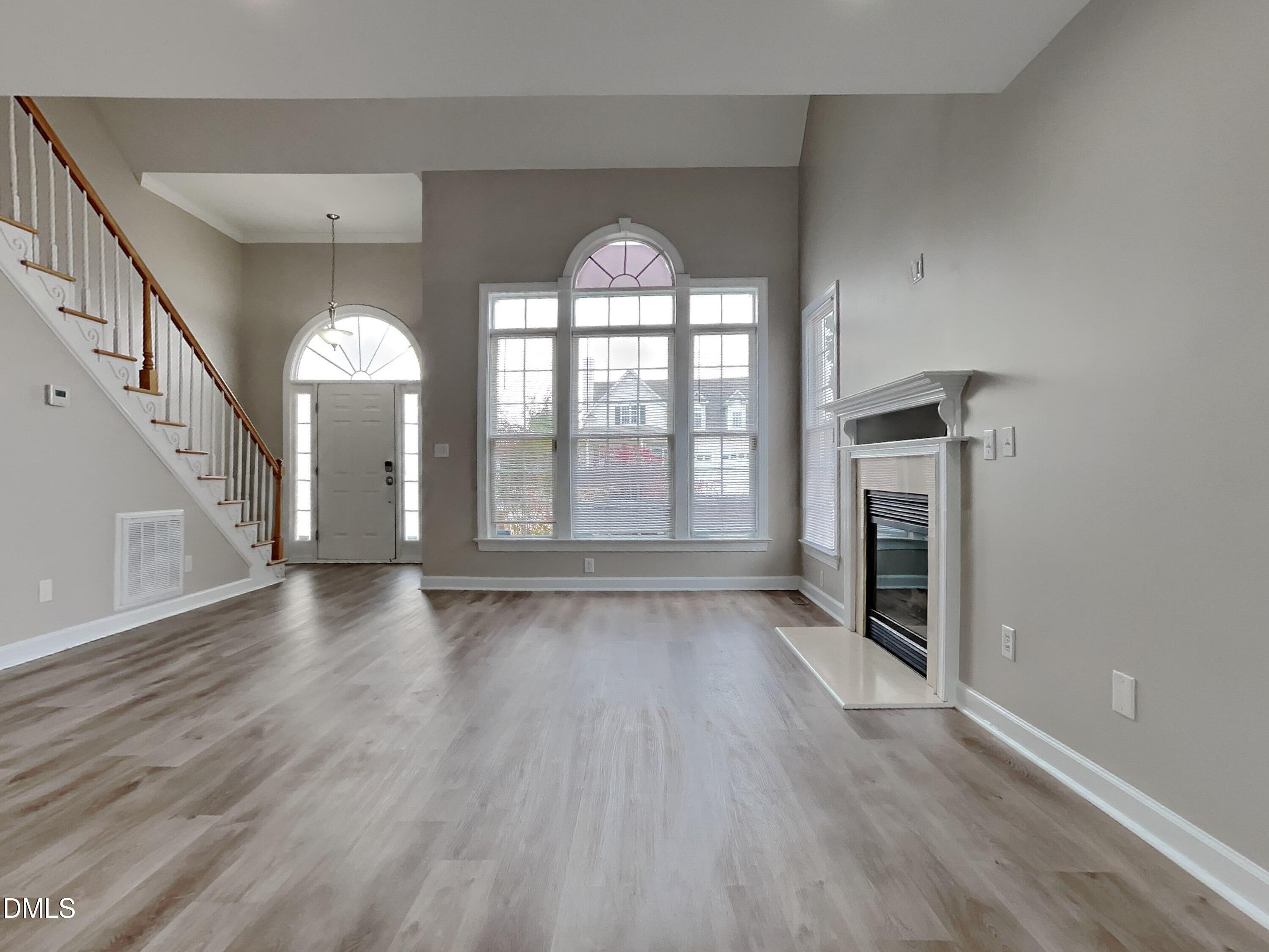 79 Kerrylane Drive