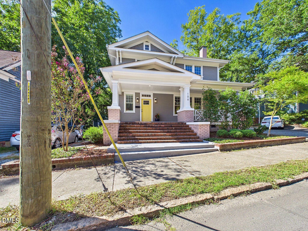 106 E Trinity Avenue