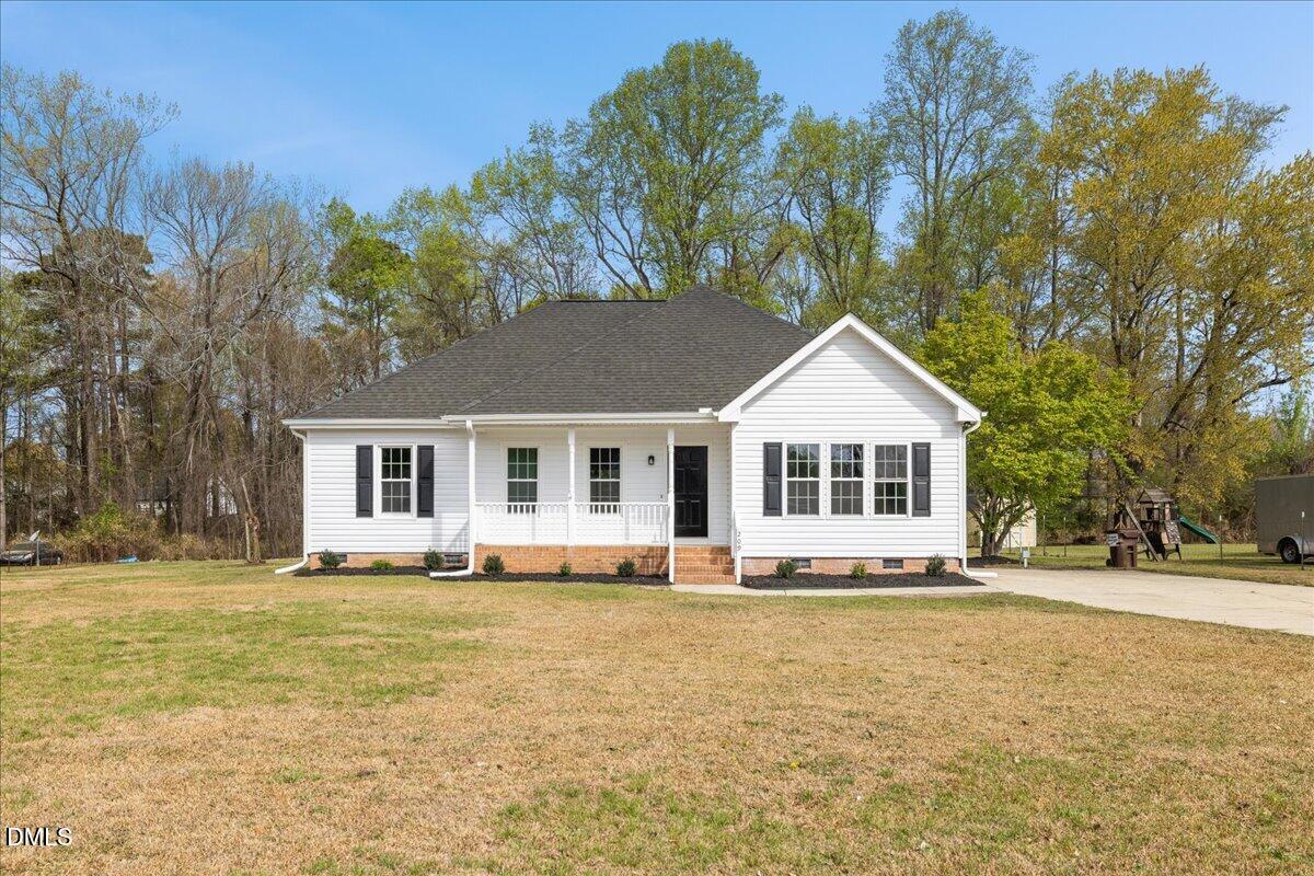 209 Hunters Farm Drive
