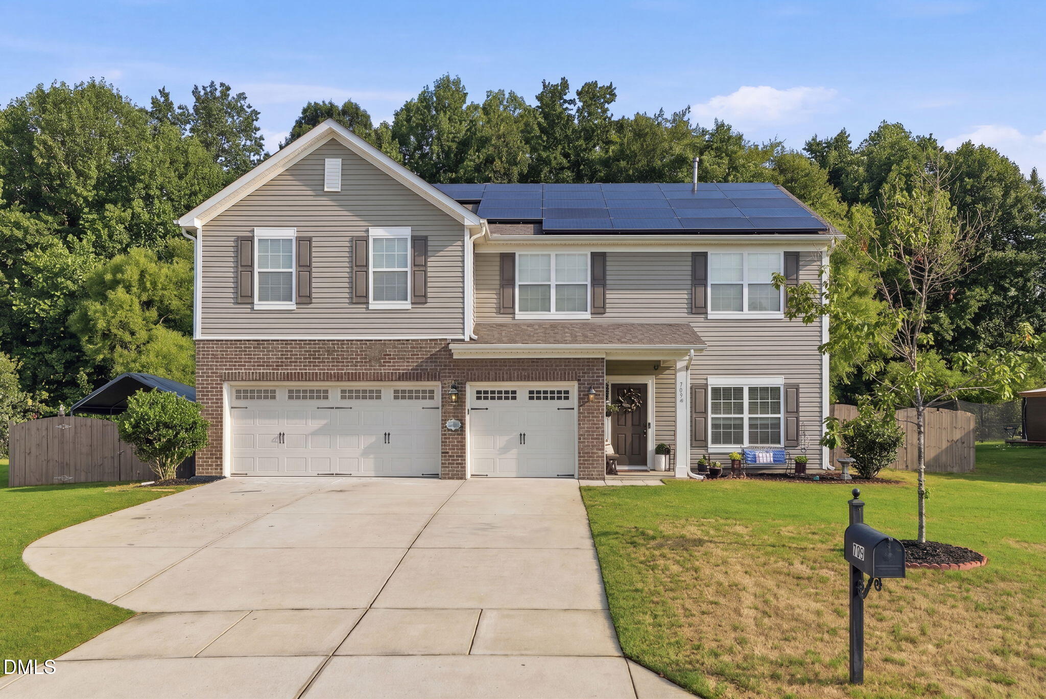 709 Harvest Point Drive