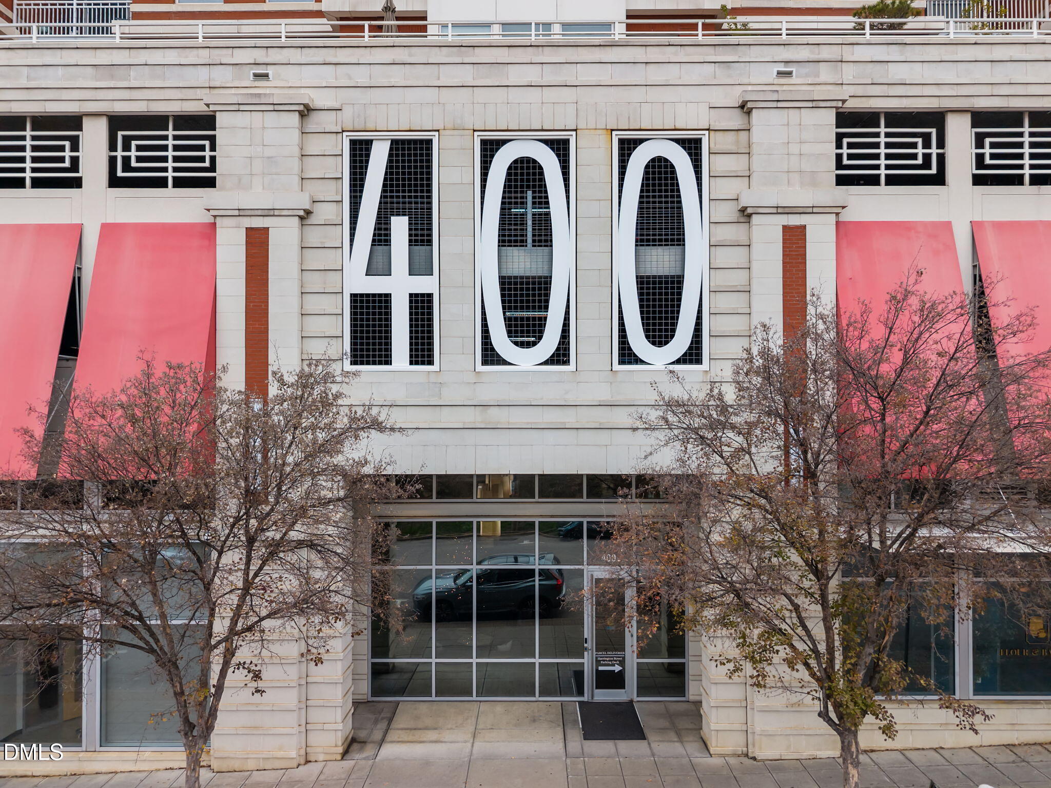 400 W North Street 814