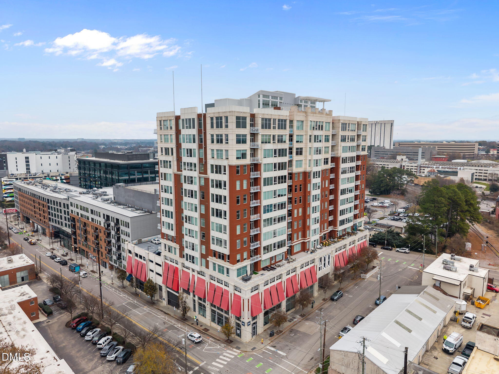 400 W North Street 814
