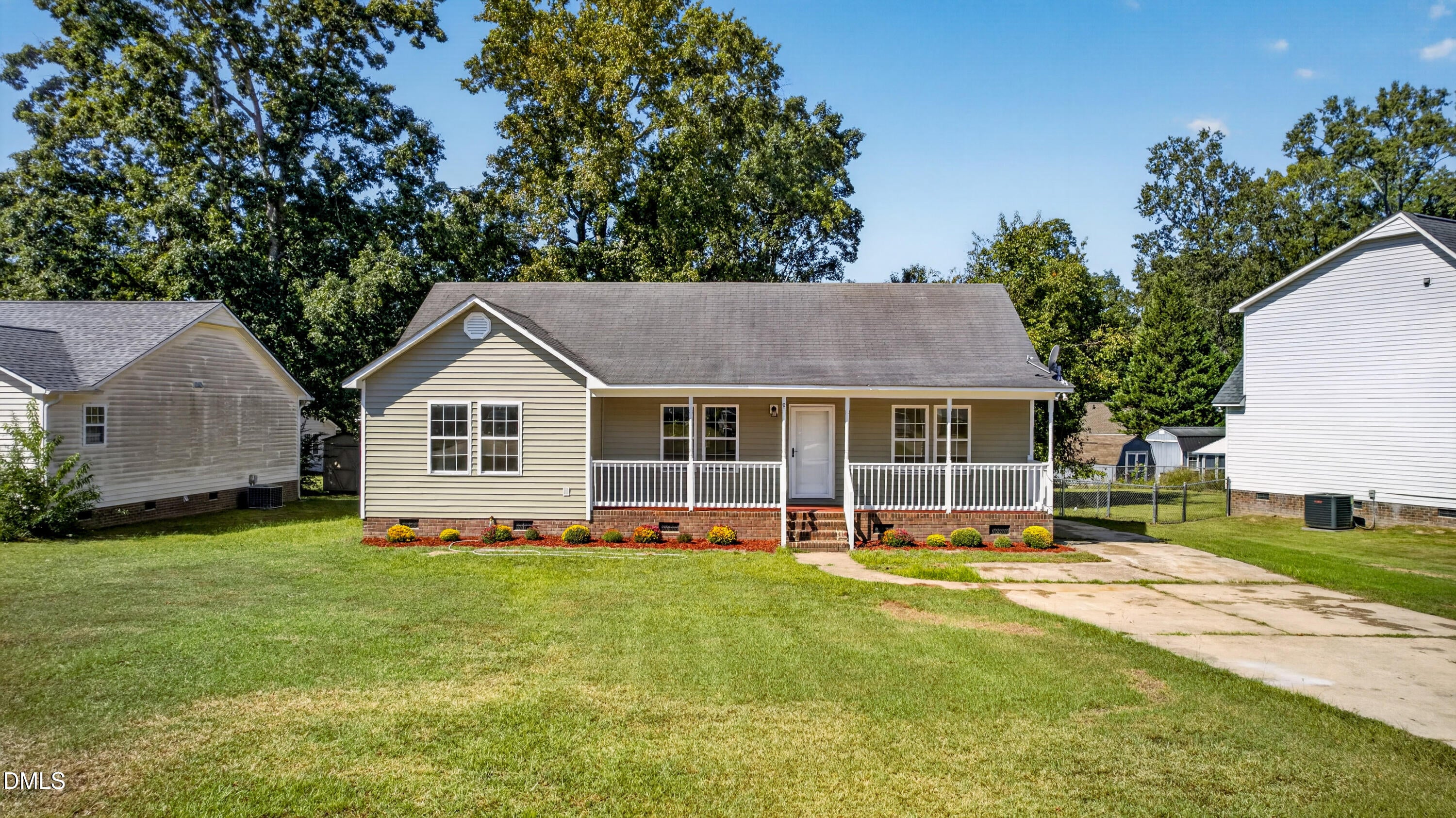 1415 Mandolin Place