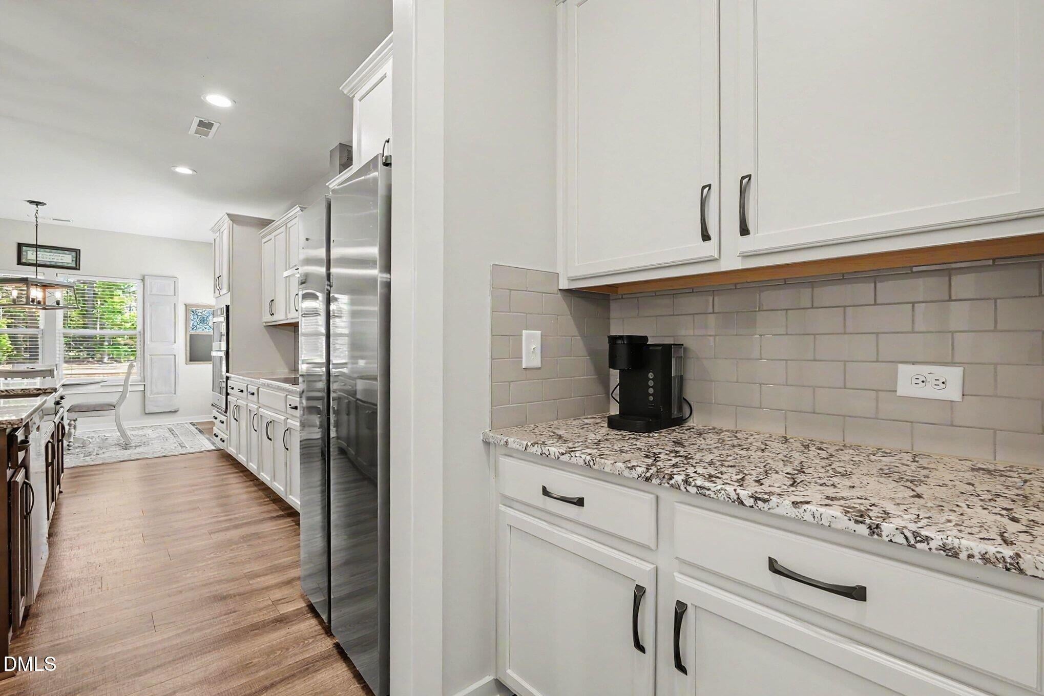 69 E Dentaires Way