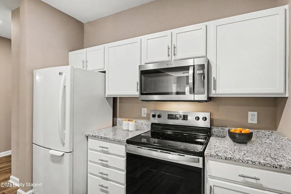 133 STURBRIDGE DR APT 133, CLAYTON, NC 27520 - Image 4743c207d54dfbc271d68dcfb262a239/305571101