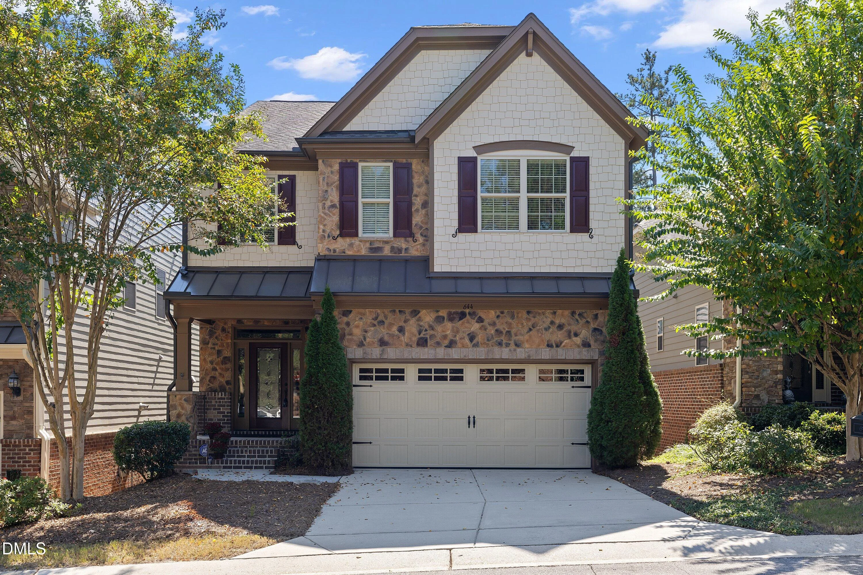 644 Angelica Circle