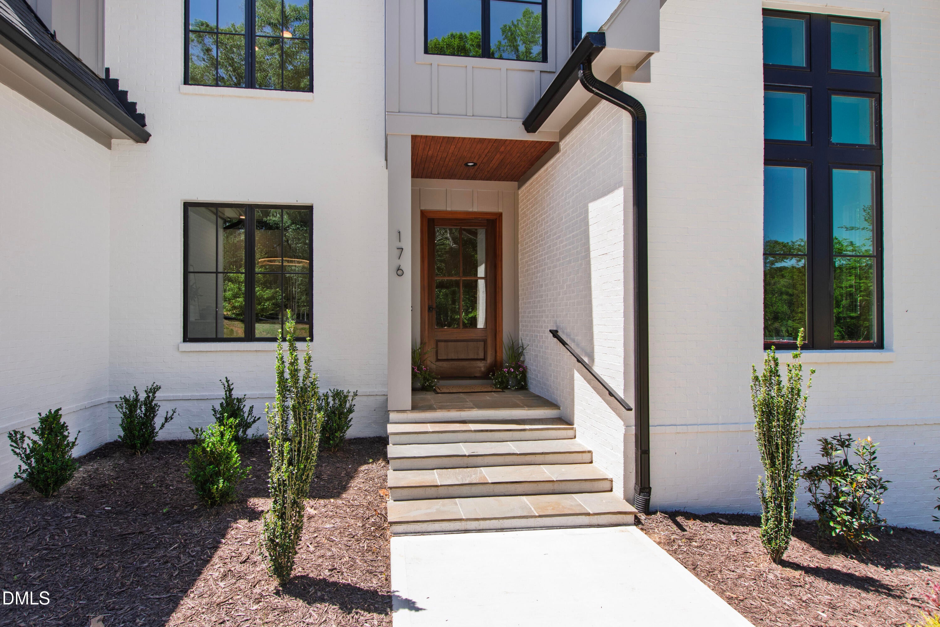 176 Clementine Way