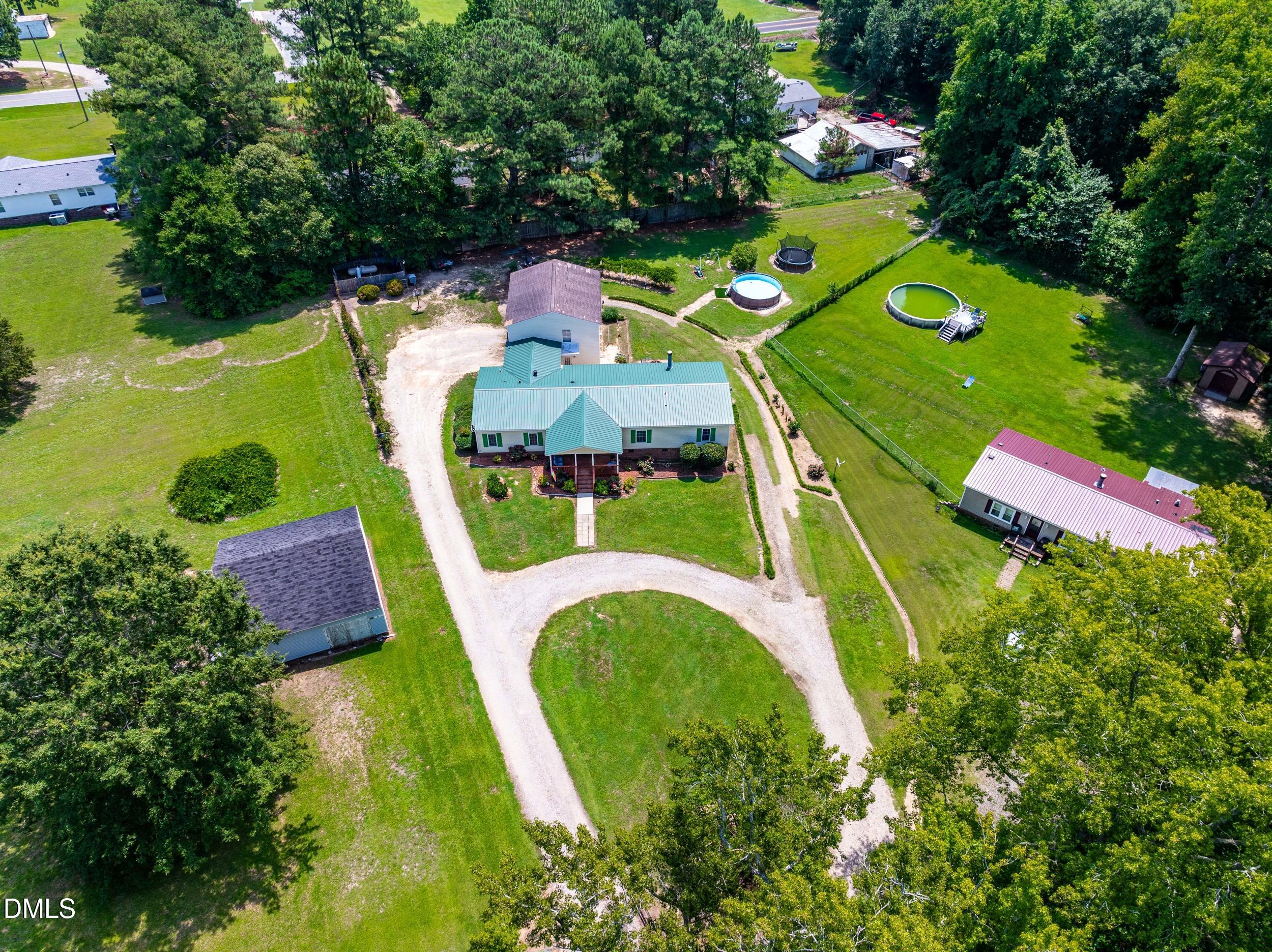 111 Cockrell Avenue