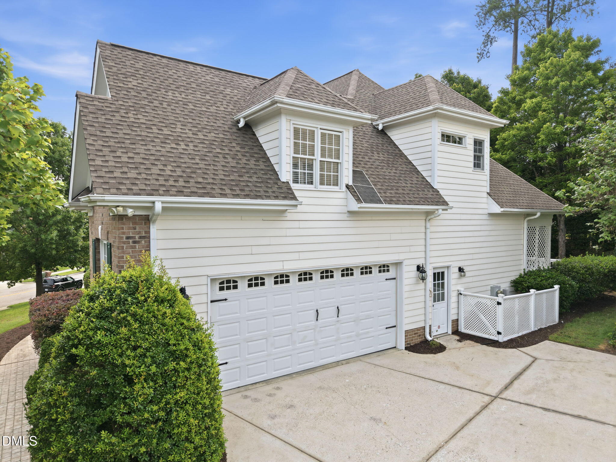 2108 Cameron Pond Drive