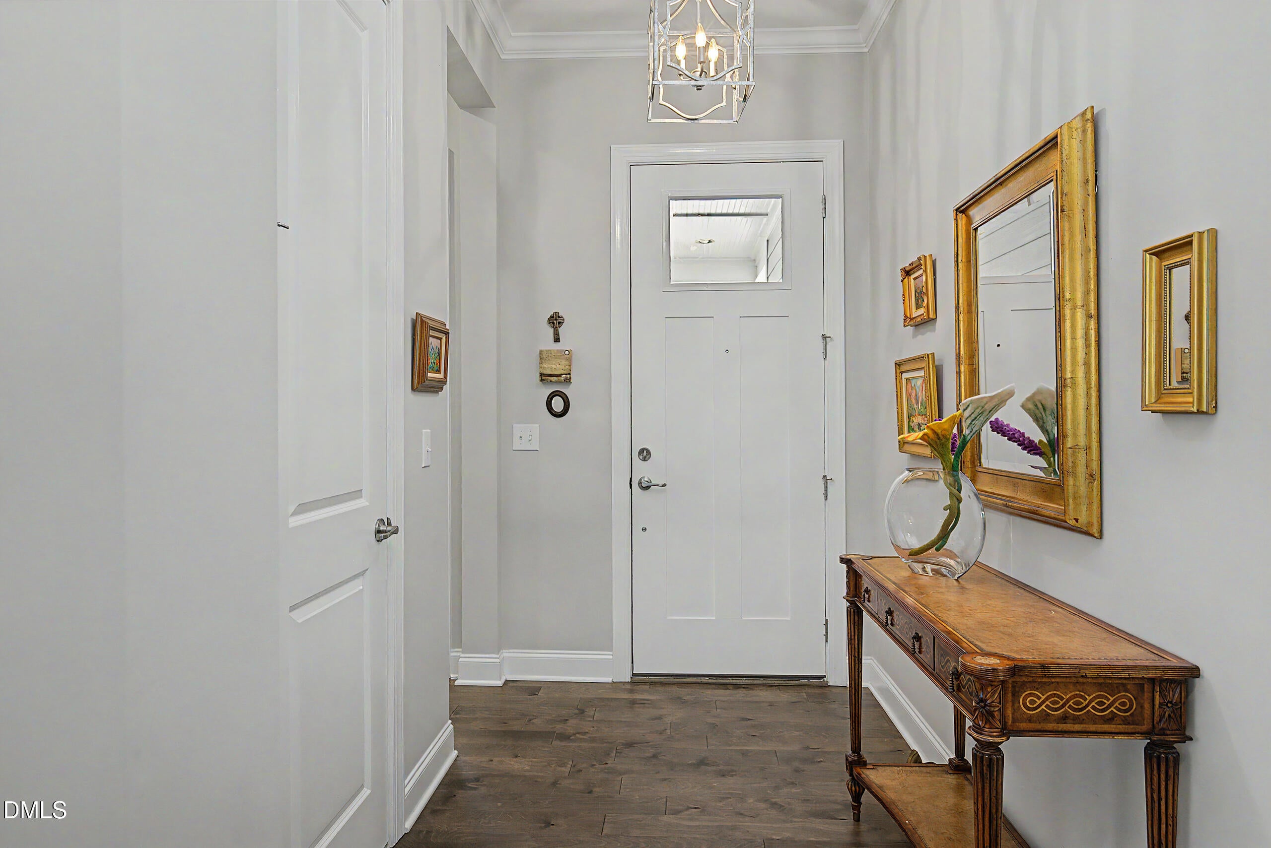 60 Middleton Place