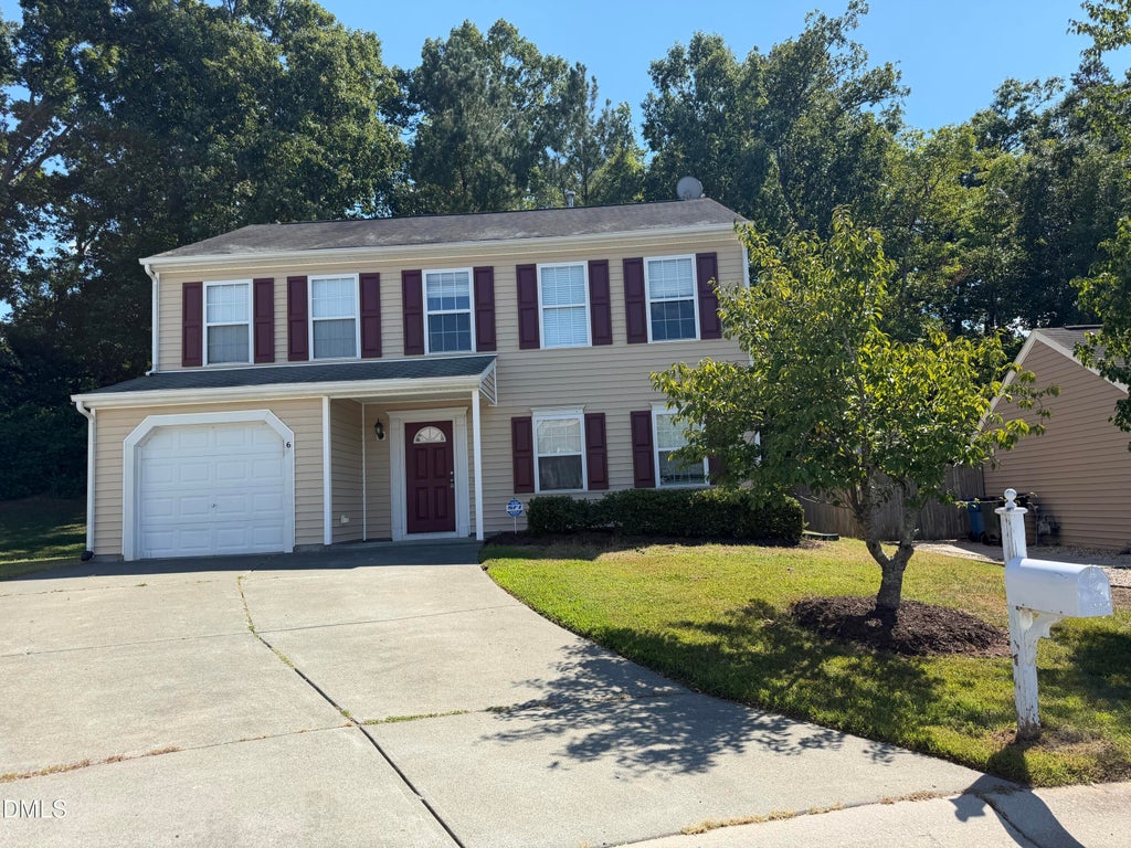 Photo of 6 Stepney Court, Durham, NC 27713 (MLS # 10192390)