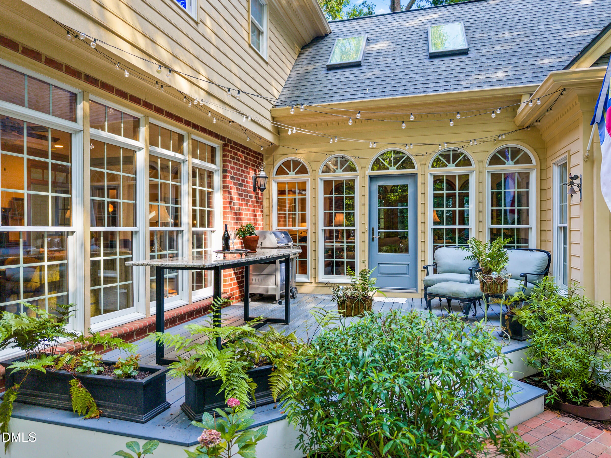 320 Lochside Drive