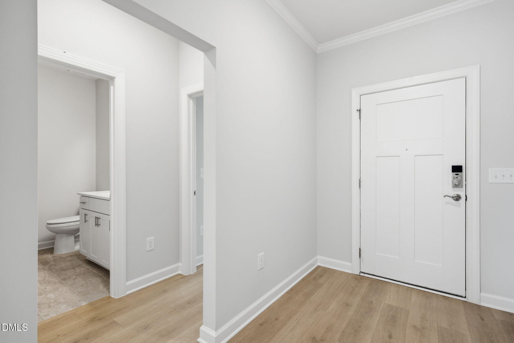 1136 Salford Court