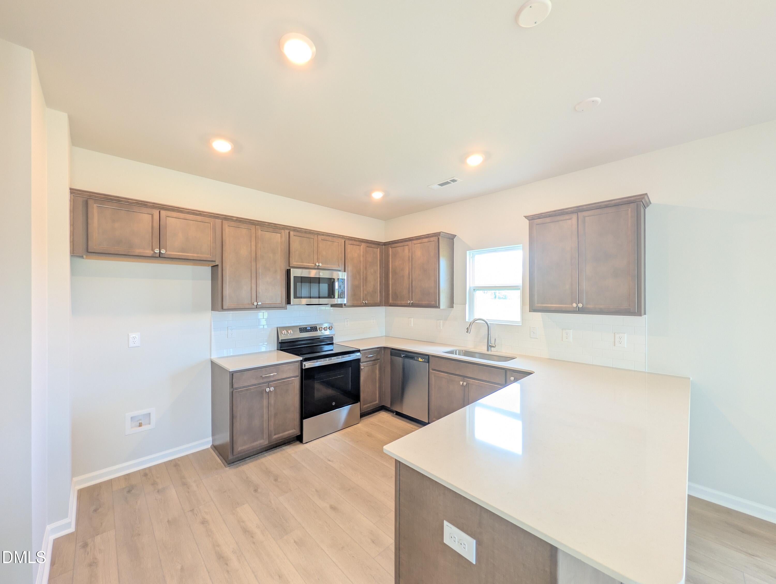 163 Thomas Trail 8