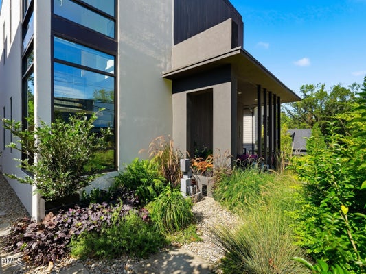 707 CHAMBERLAIN ST, RALEIGH, NC 27607 - Image 49b294fb33dfb21dabe927ff885bc7a0/2811860708