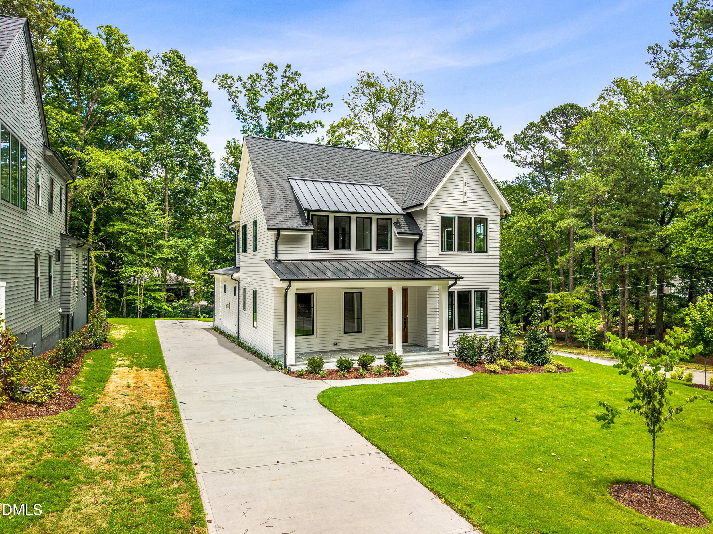 4 Chantilly Place