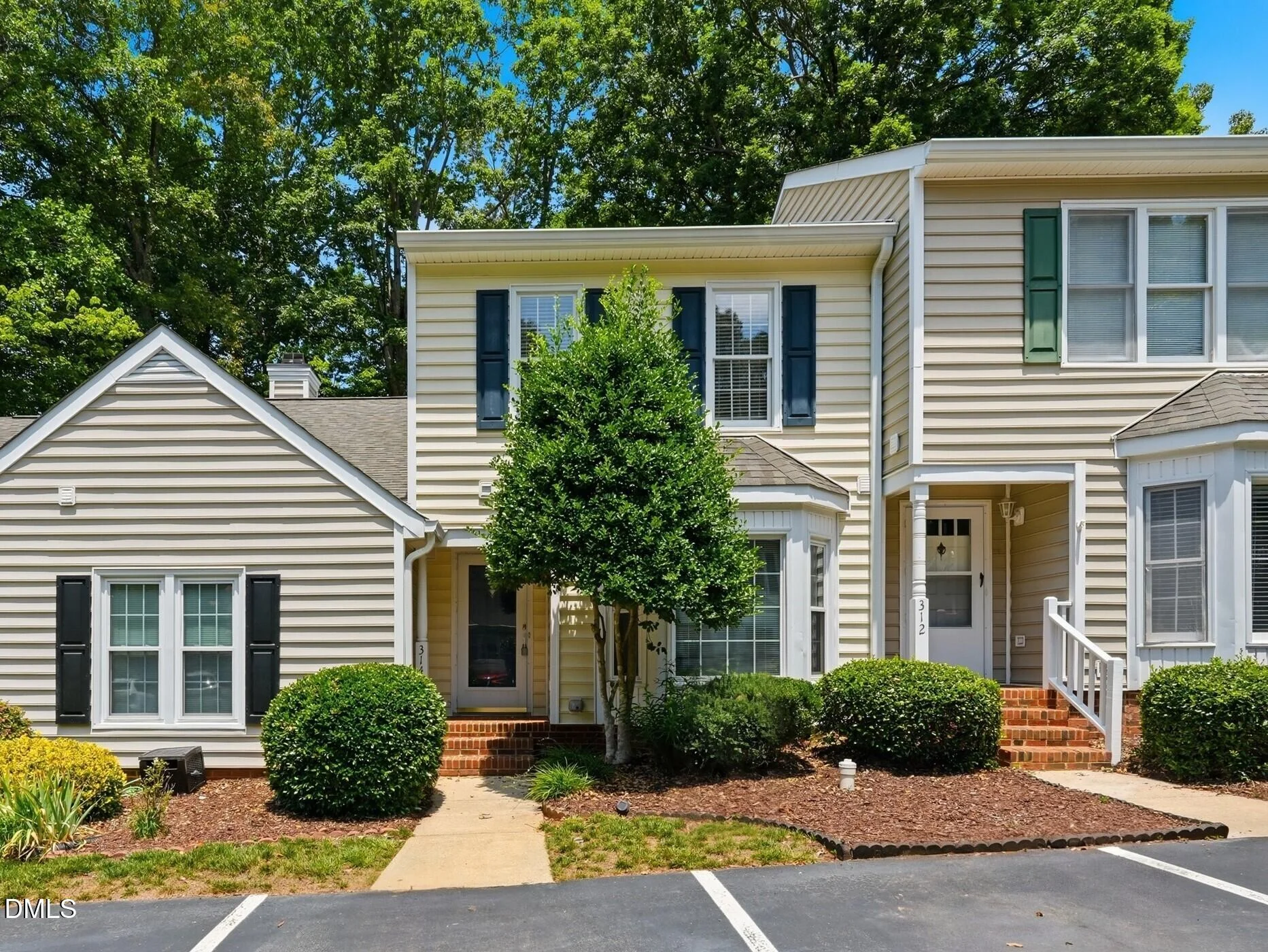 314 Riverwalk Circle