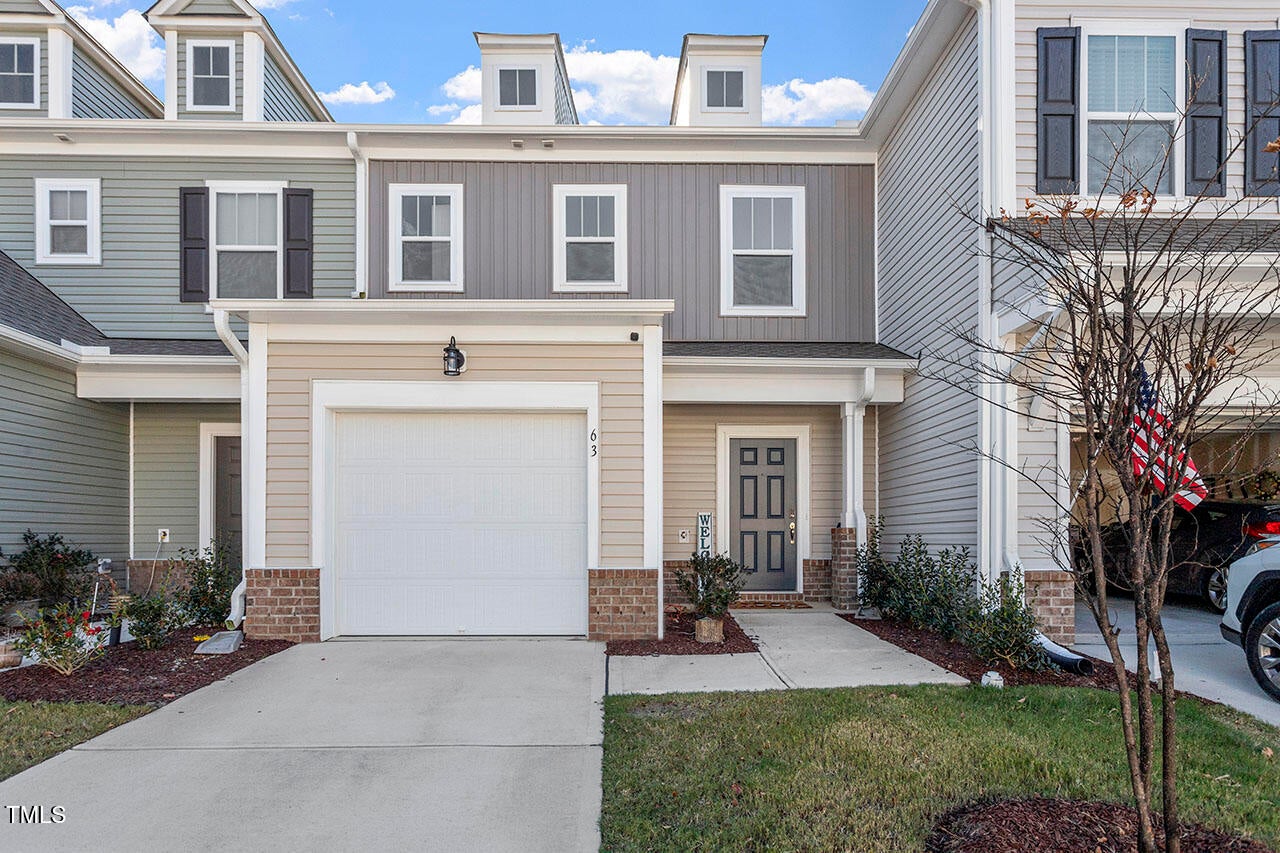 63 Pale Moss Drive