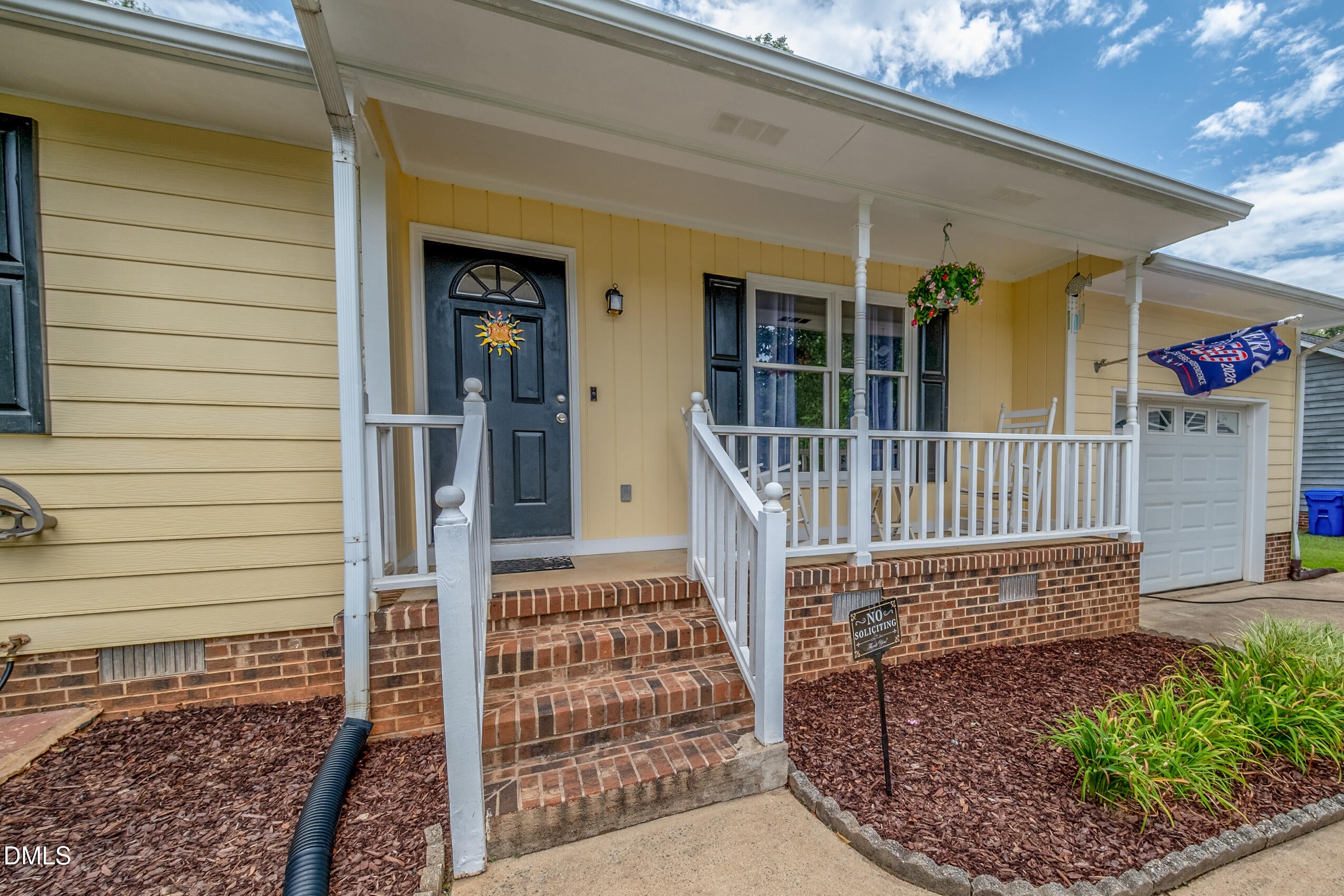 114 N Overland Drive