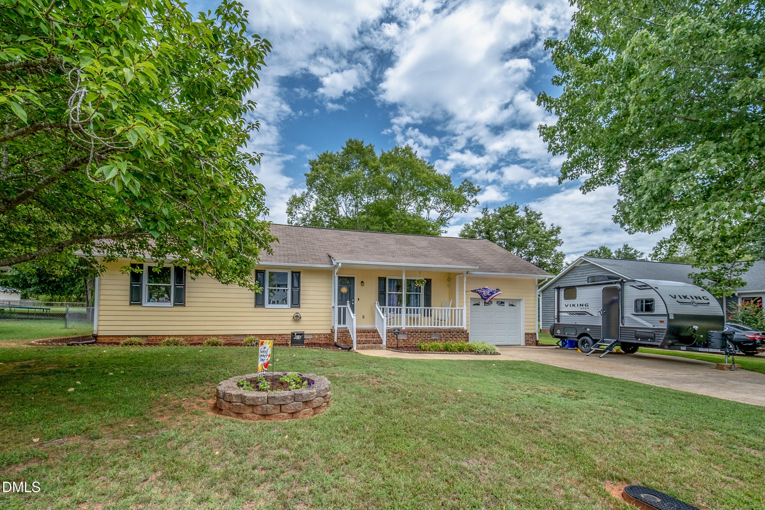 114 N Overland Drive