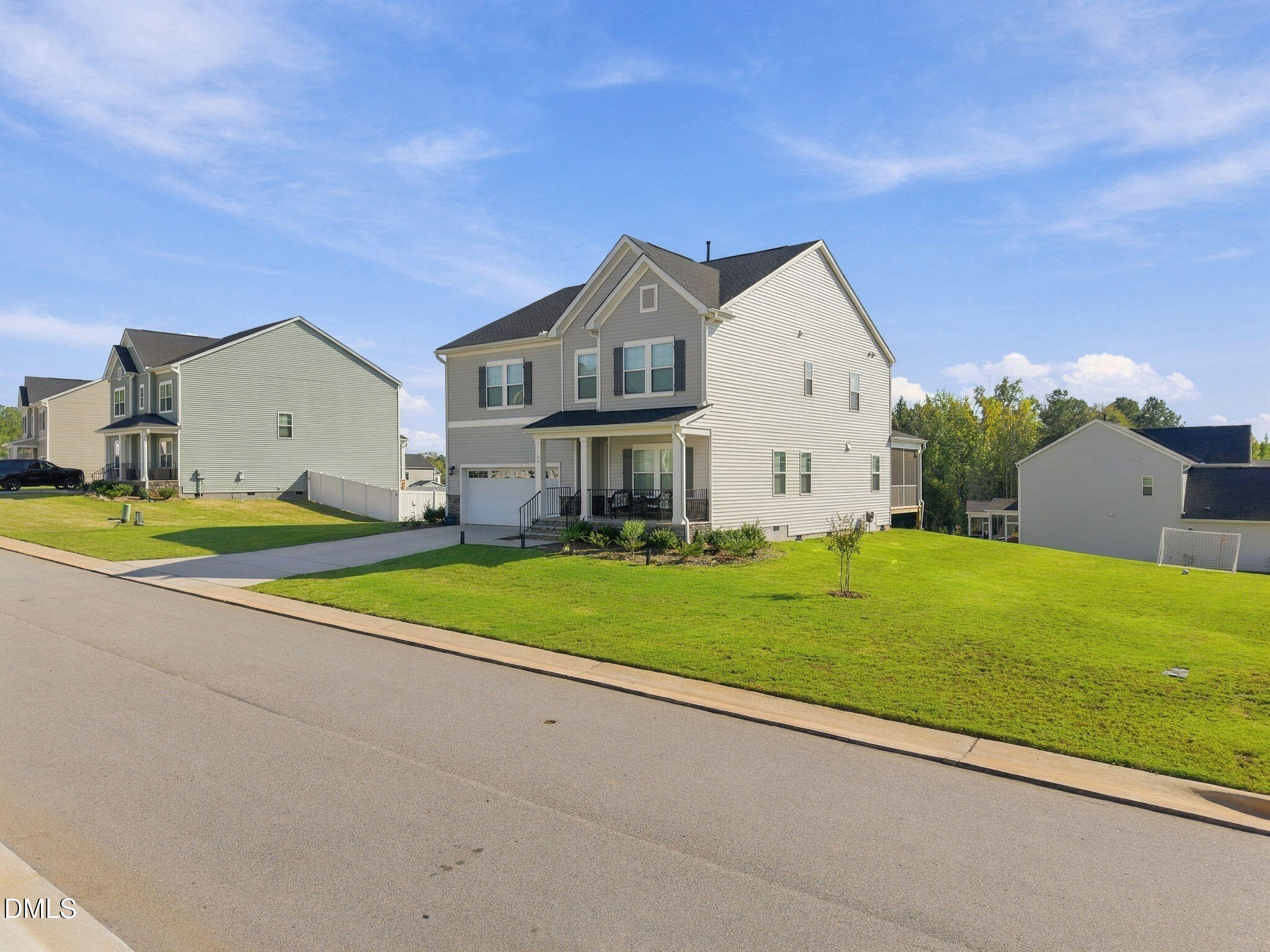20 E Fountainhead Lane