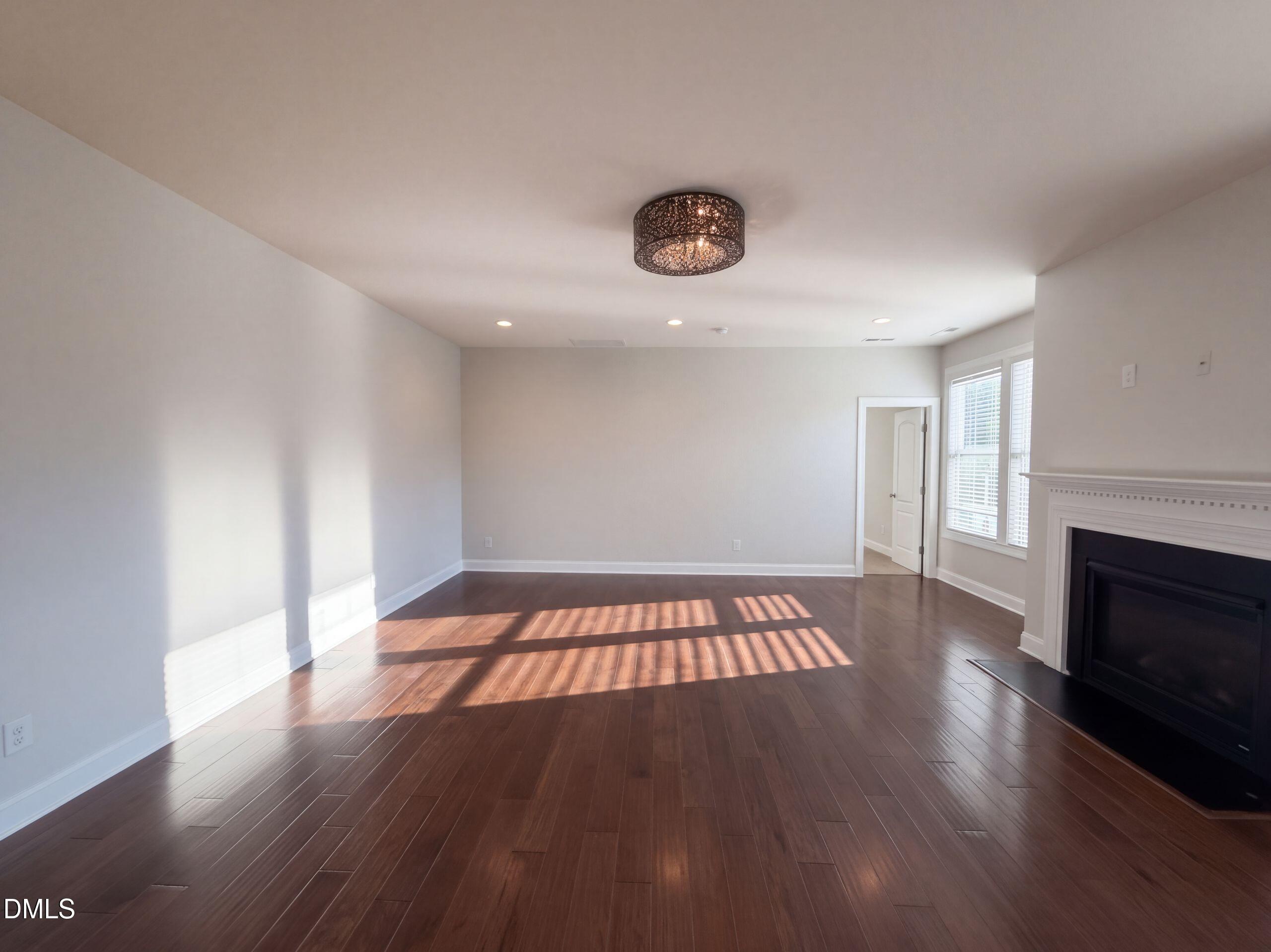 123 Filigree Way