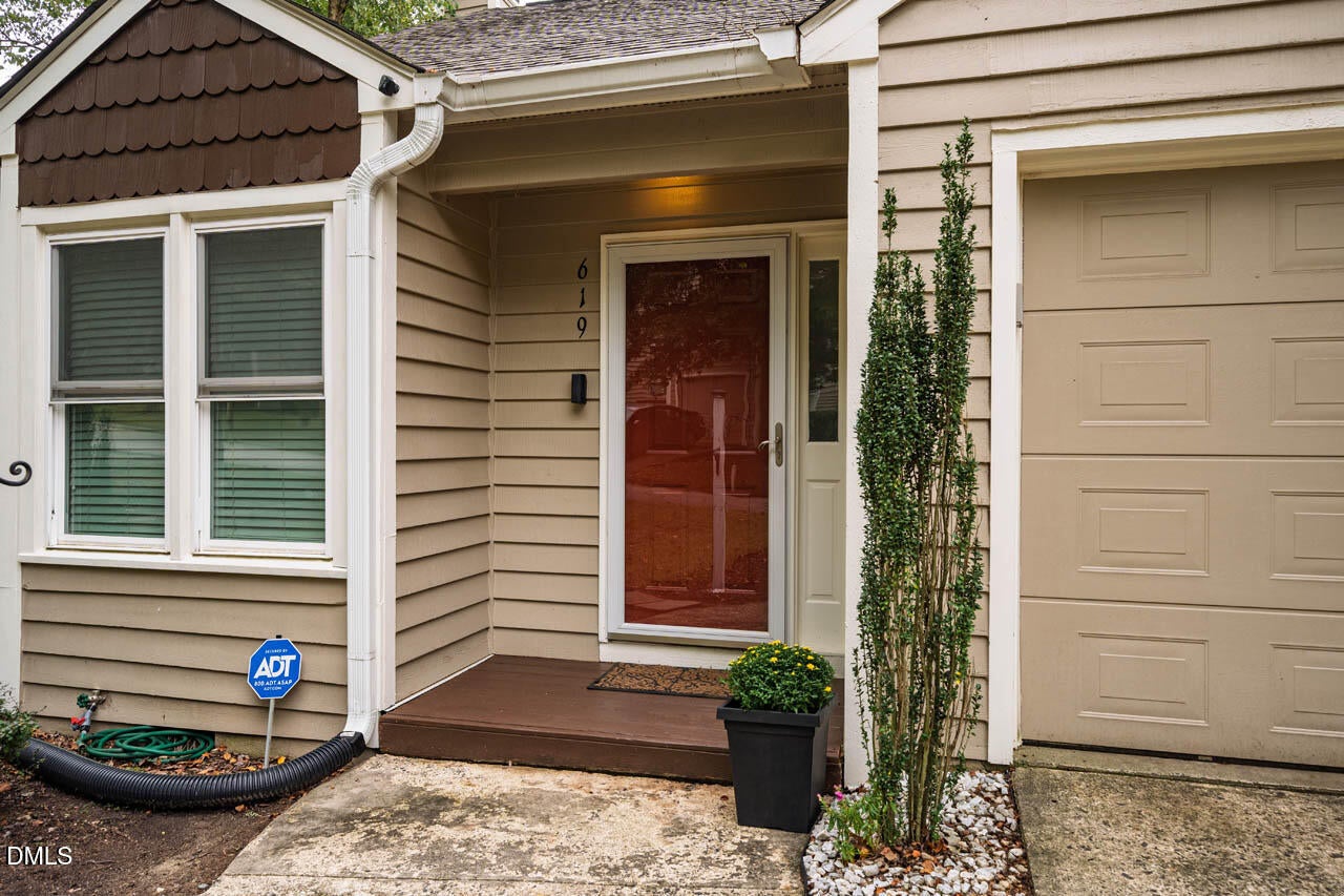 619 Windsong Lane