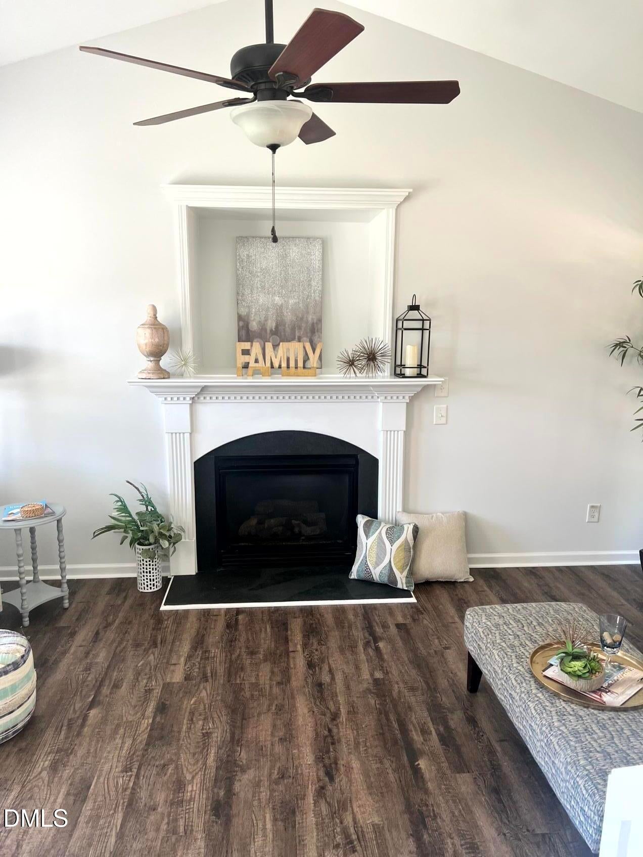 1744 Blazing Star Lane