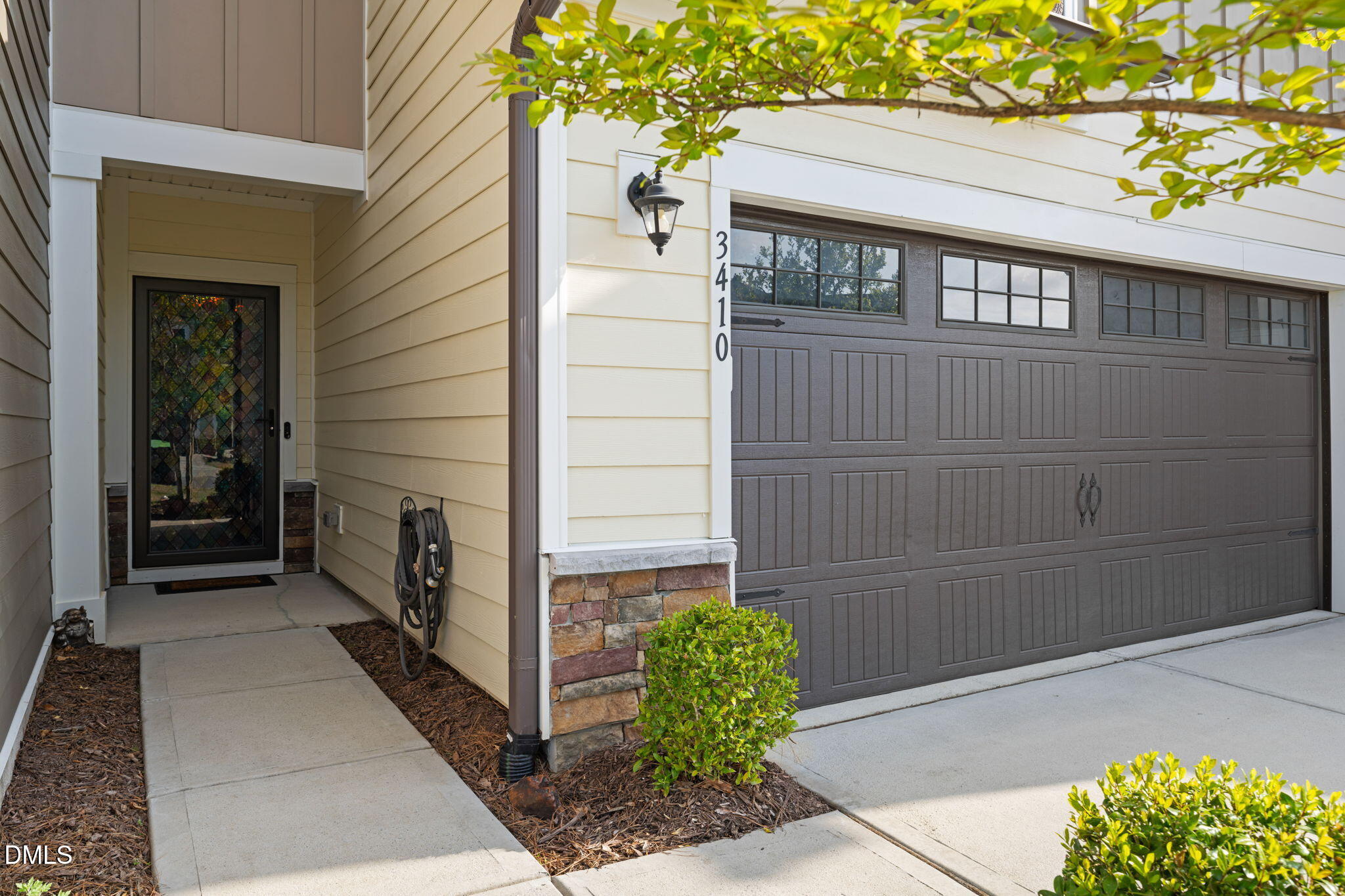 3410 Dropseed Drive