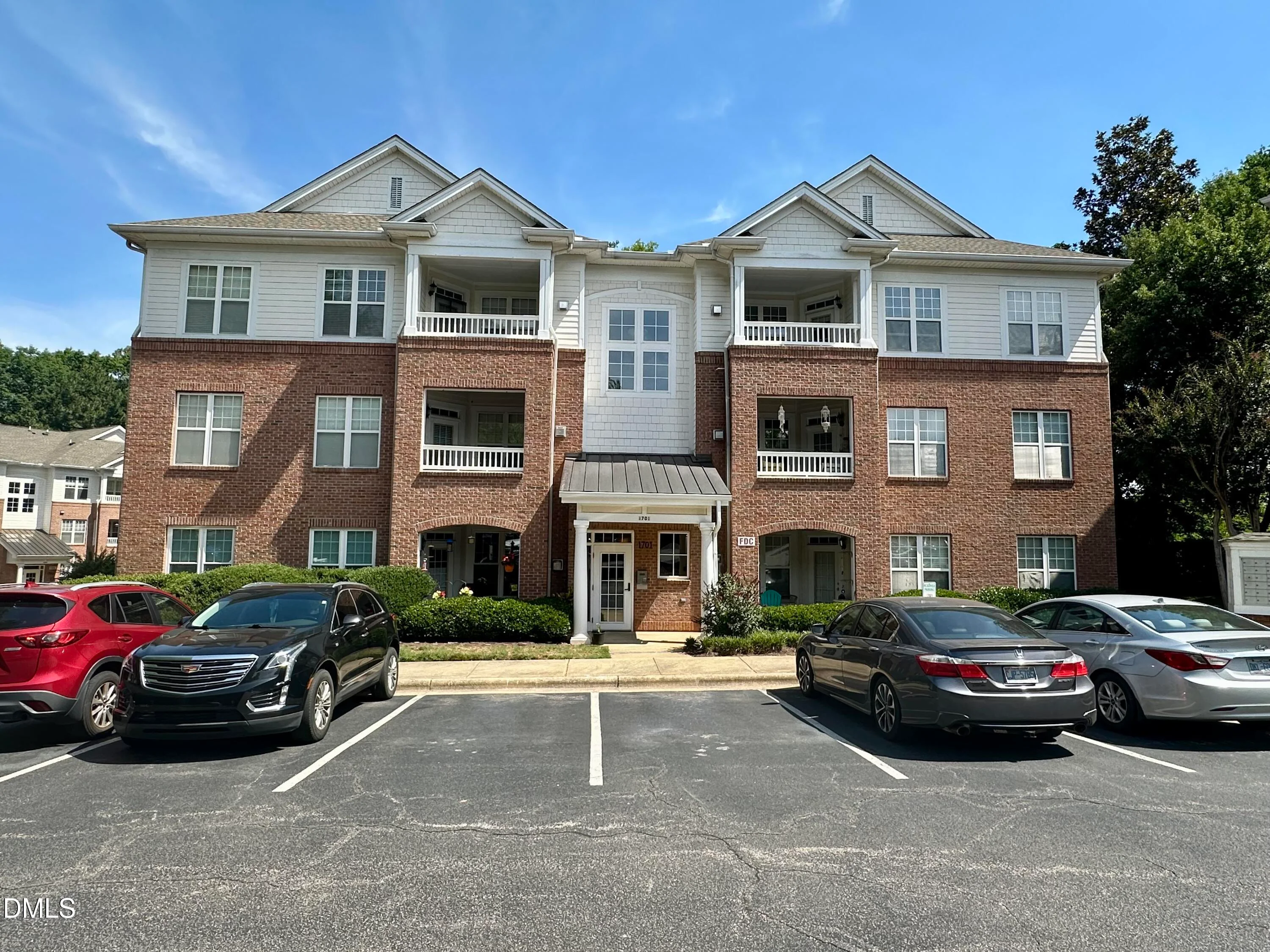 1701 Tiffany Bay Court Unit 201