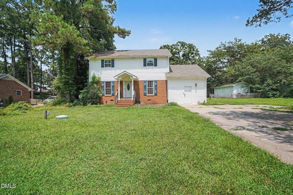 403 WOODHILLE DR, GOLDSBORO, NC 27530 - Image 4c44e151b1caa0ede02129b6a87e6d8b/871963989