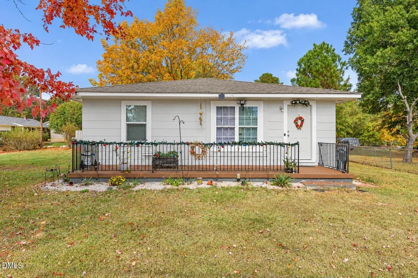 139 Webster Road, photo 1 of 27