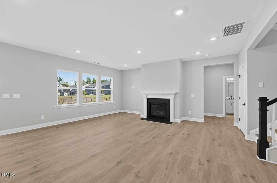 1312 Mikes Lane