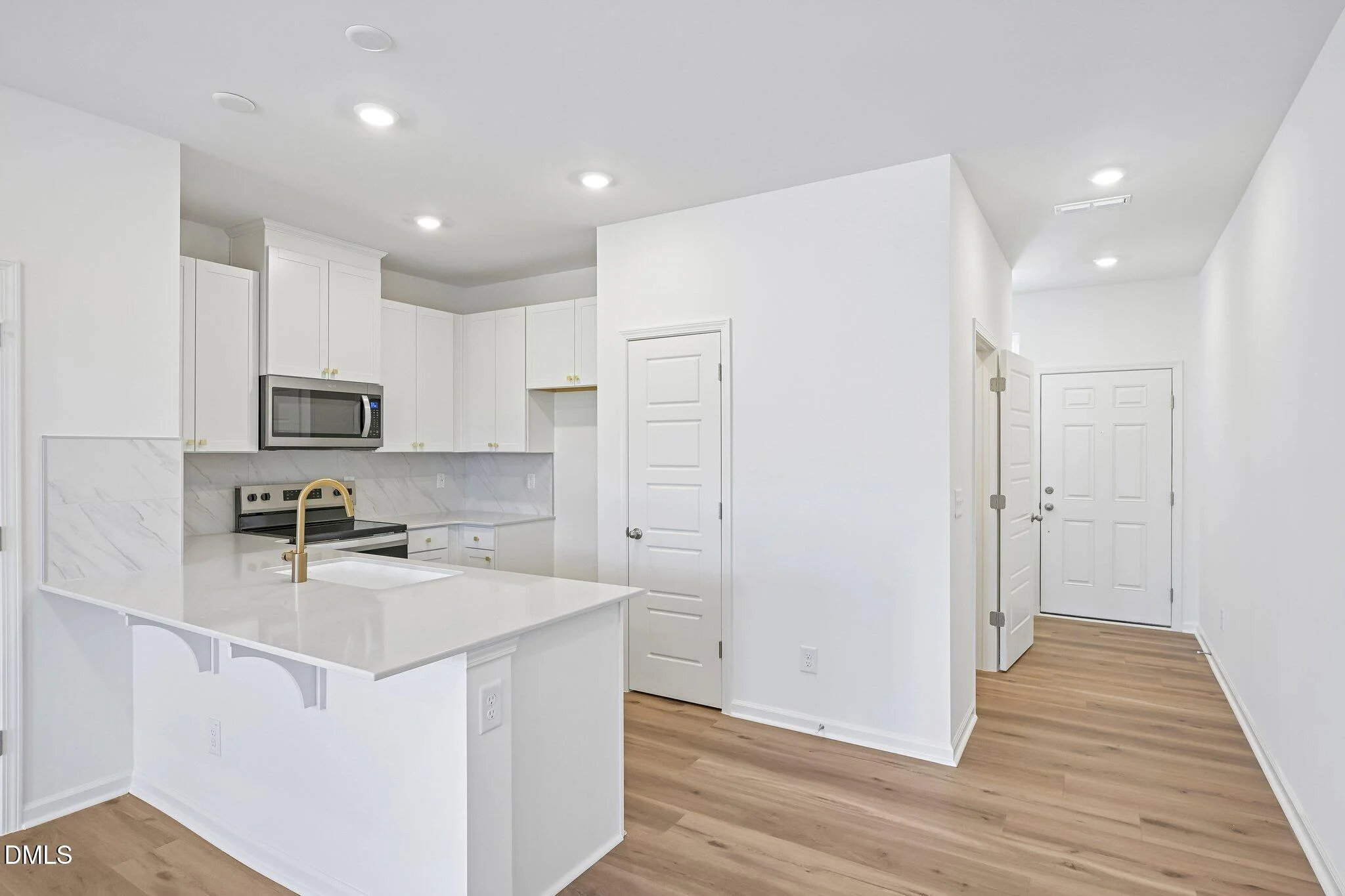 2018 Oakdale Drive