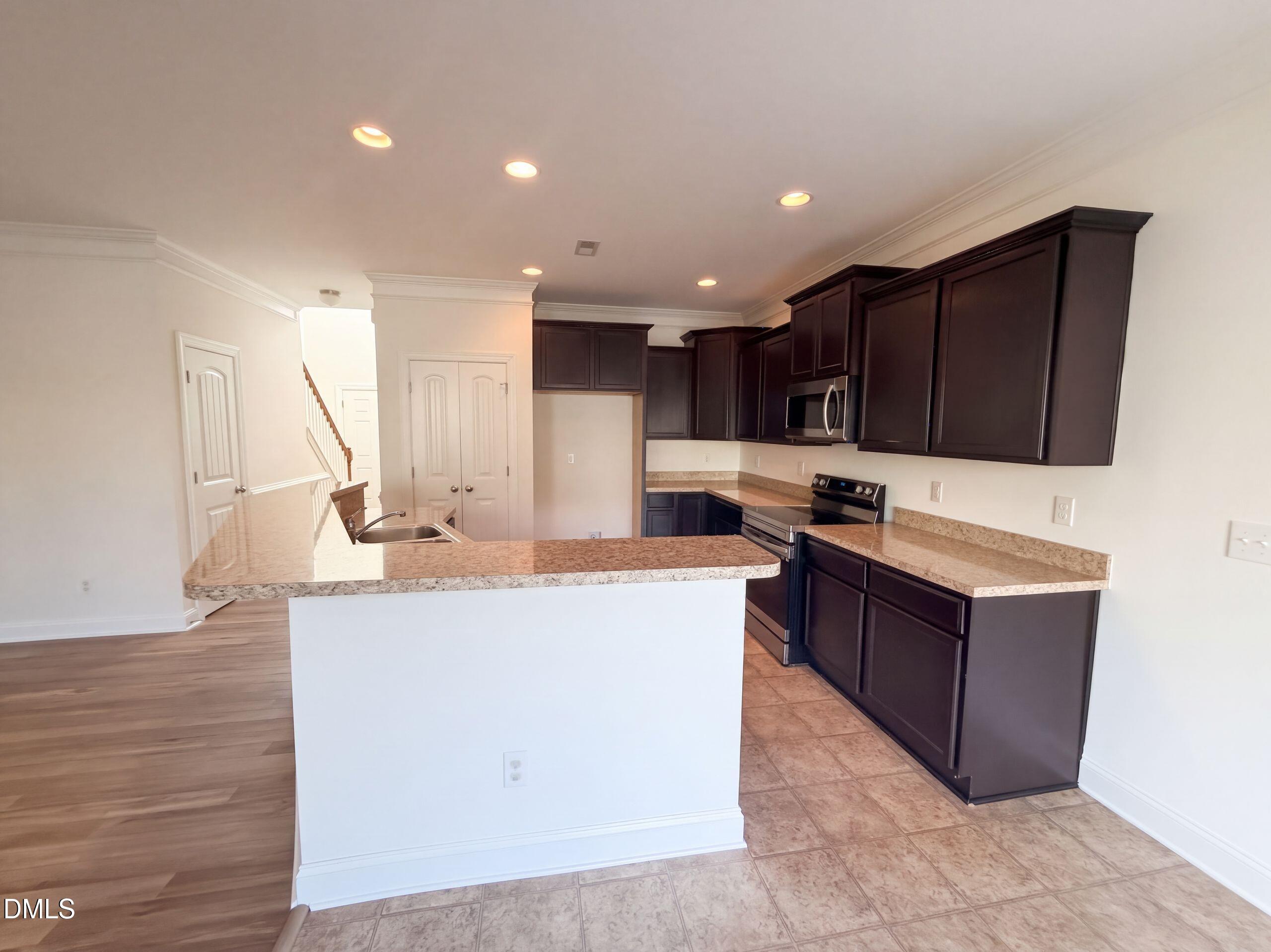 2703 Fern Willow Court