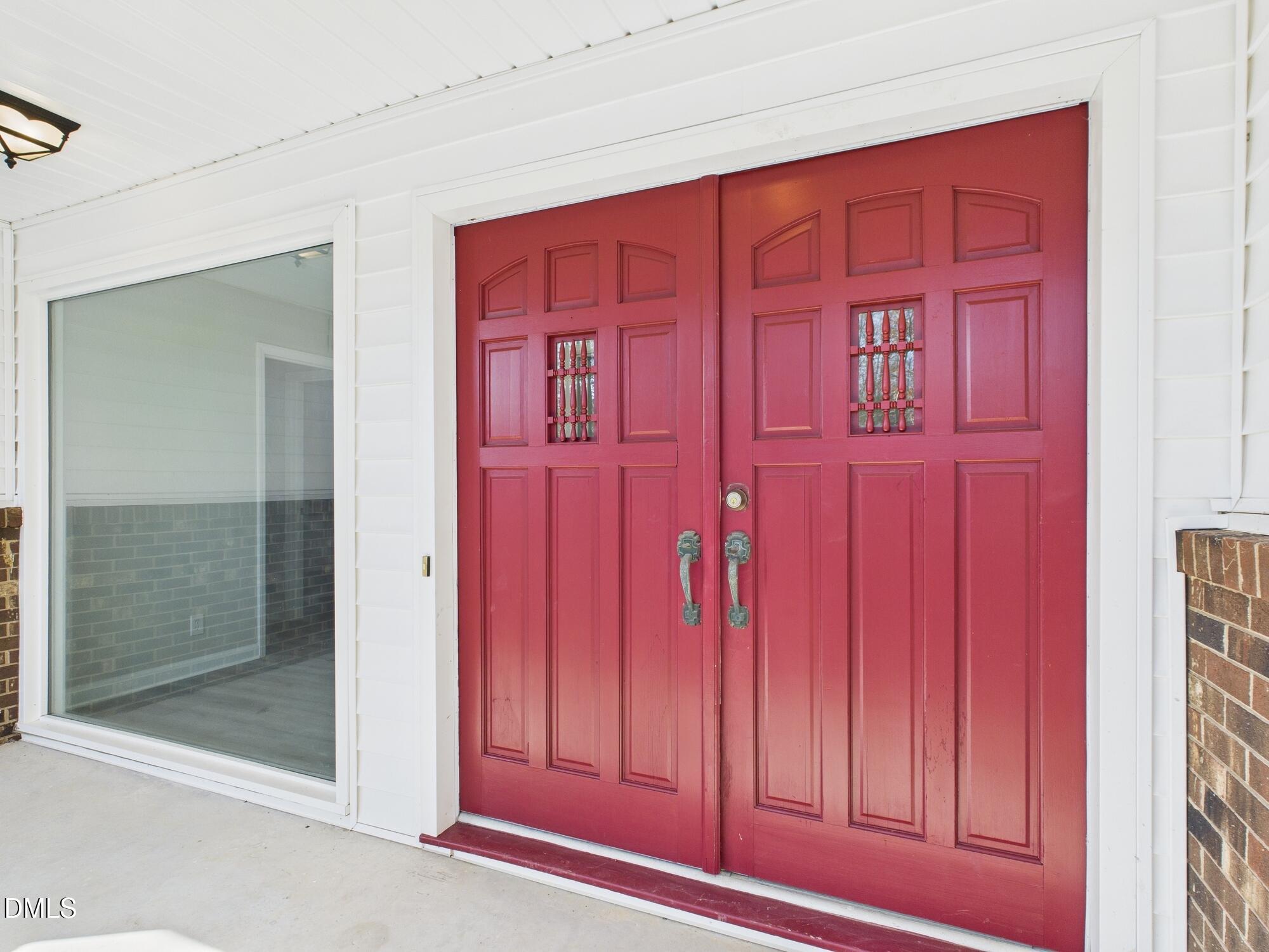 3804 Kenwood Drive