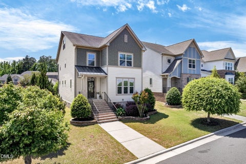Photo of 916 Conifer Forest Lane, Wake Forest, NC 27587 (MLS # 10189221)