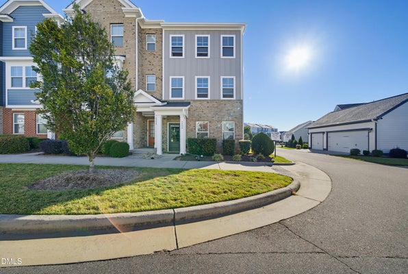 6400 ARCHWOOD AVE, RALEIGH, NC 27616 - Image 4d2a42b3bd5a4a7b76f8645d48aa5882/1716893905