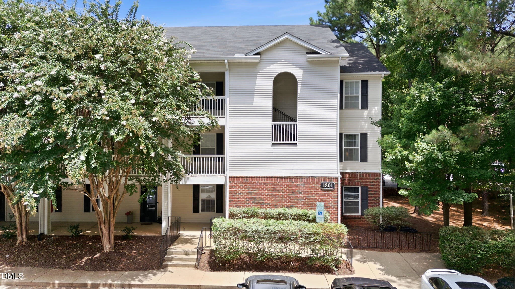 1801 Trailwood Heights Lane